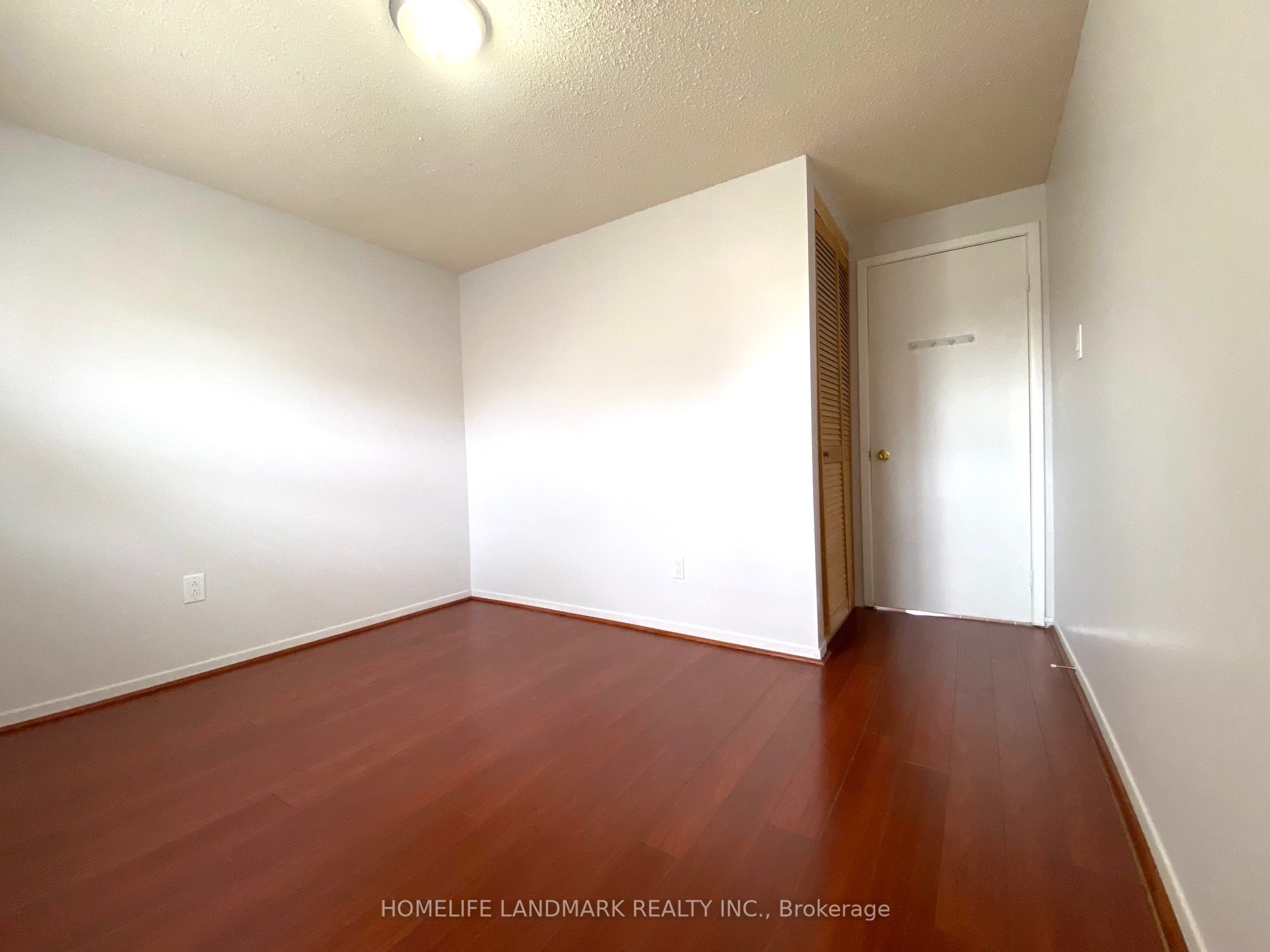 15 Hanson Road