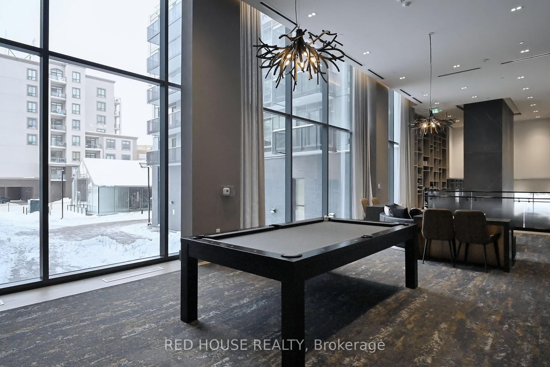 1 Bedroom Condo at 2450 Old Bronte, Oakville For sale