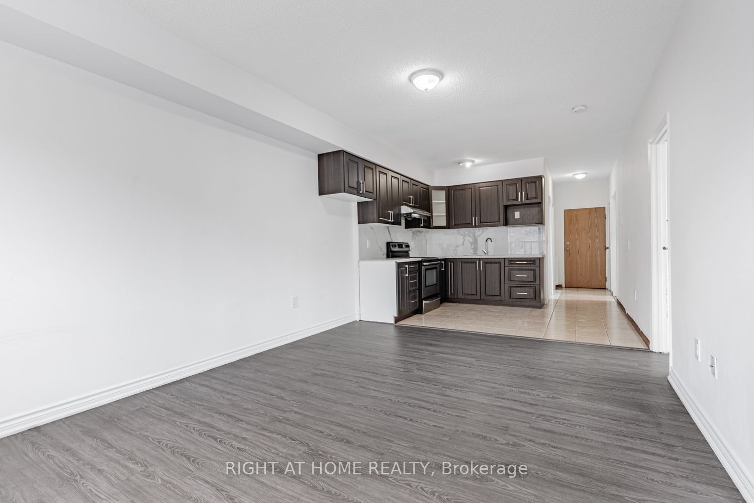 223 Jameson Avenue, #202