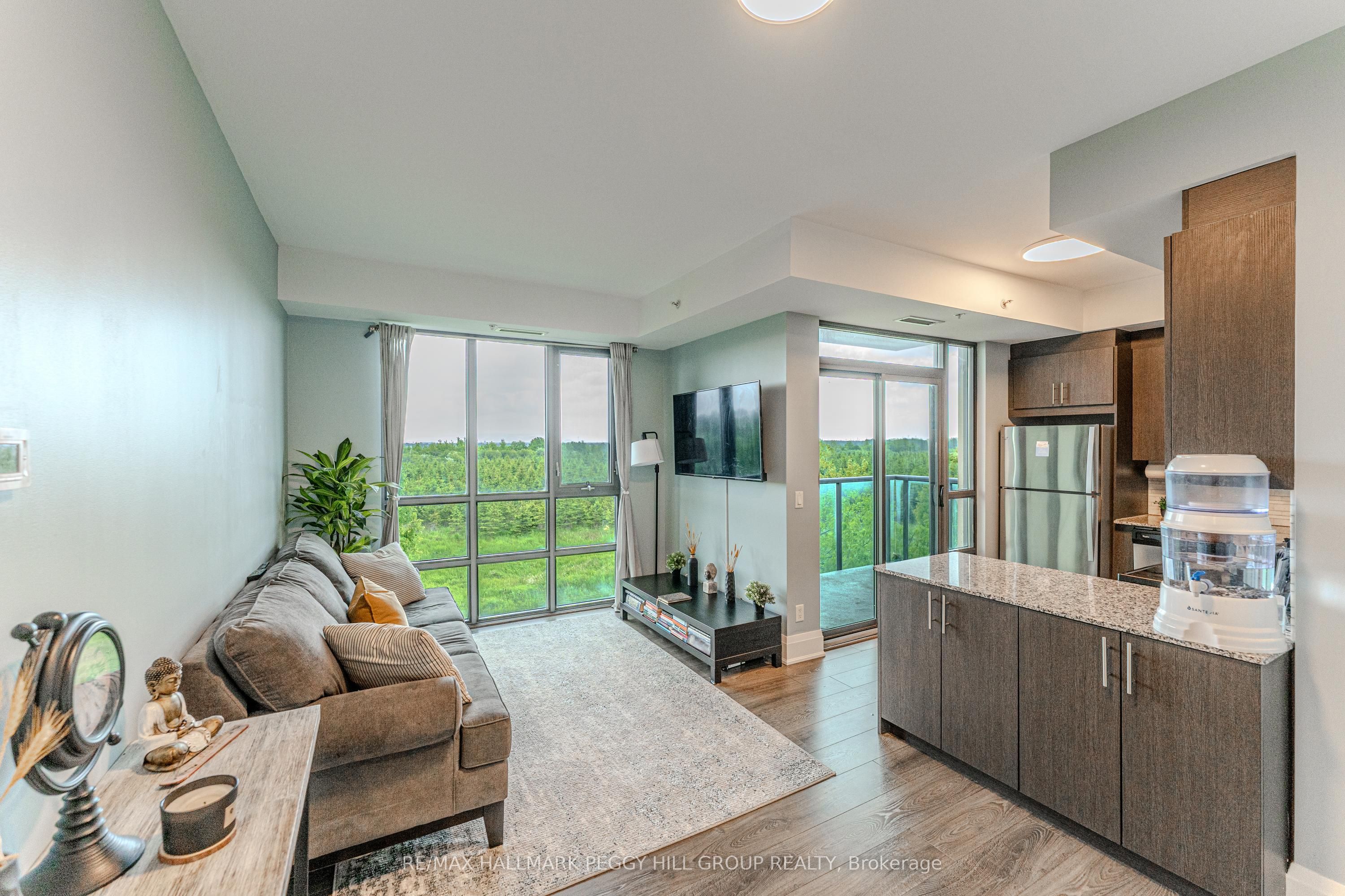 45 Yorkland Boulevard, #206