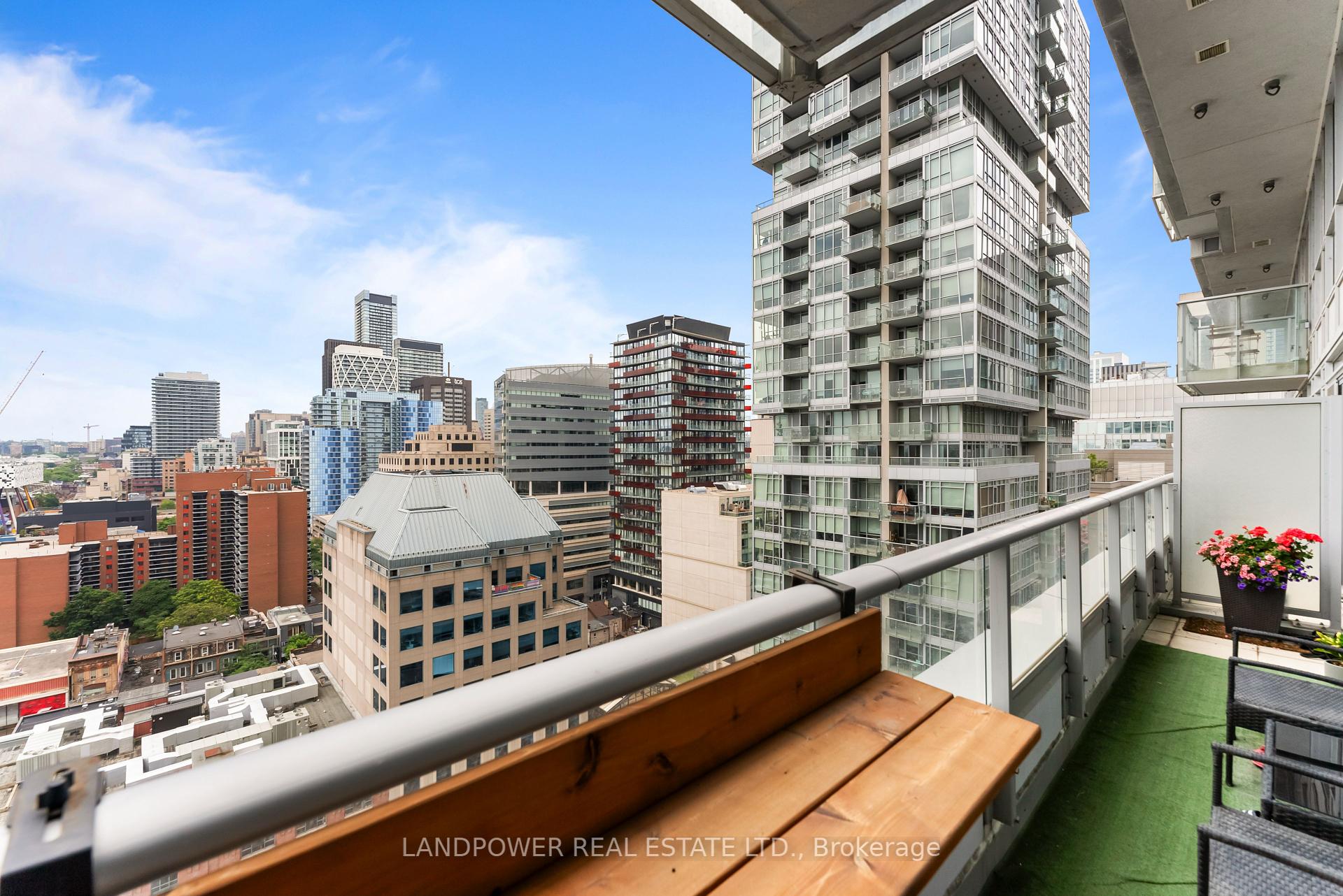 1 Bedroom Condo at 30 Nelson, Toronto For sale