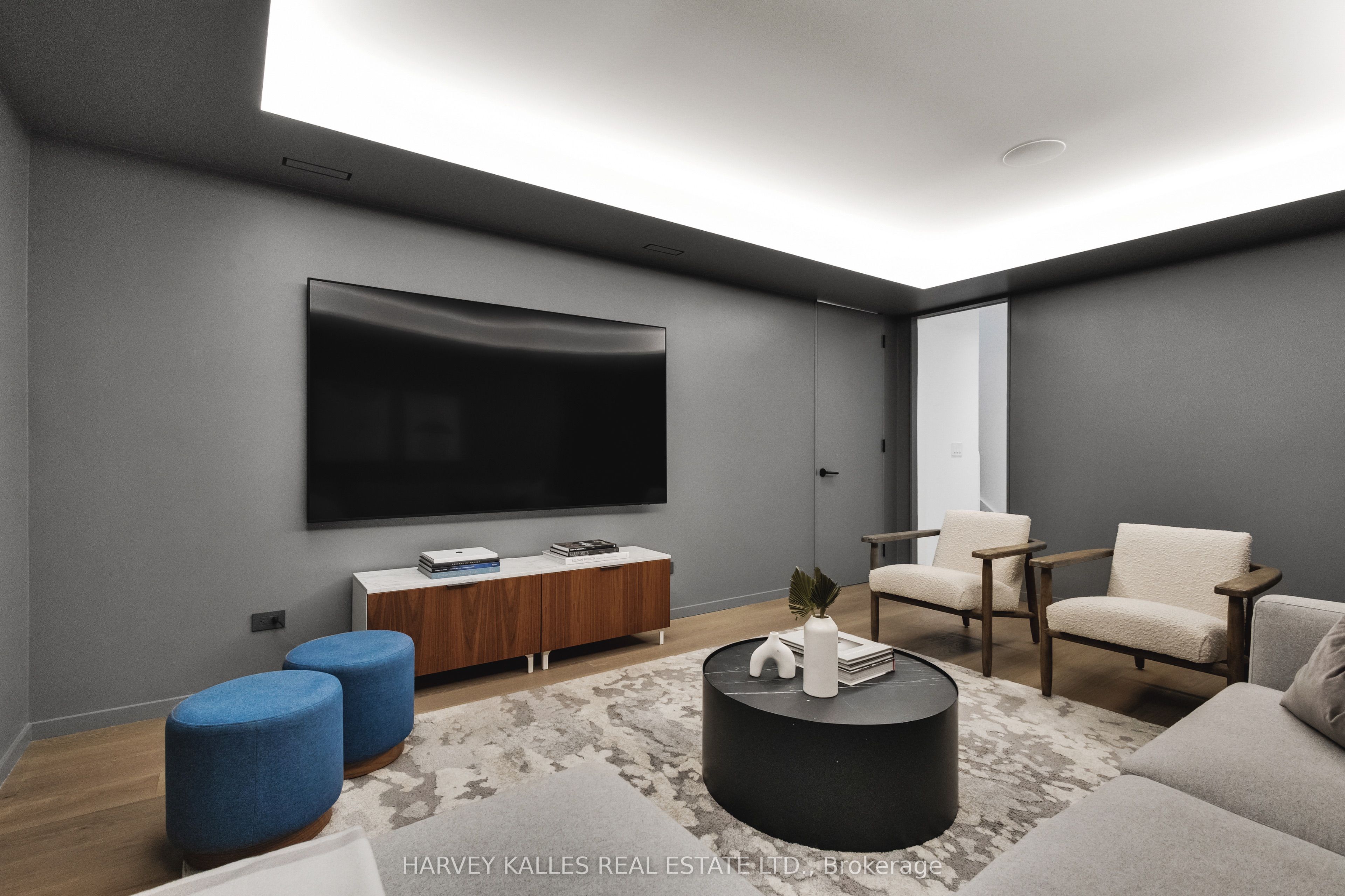 60 Follis Avenue