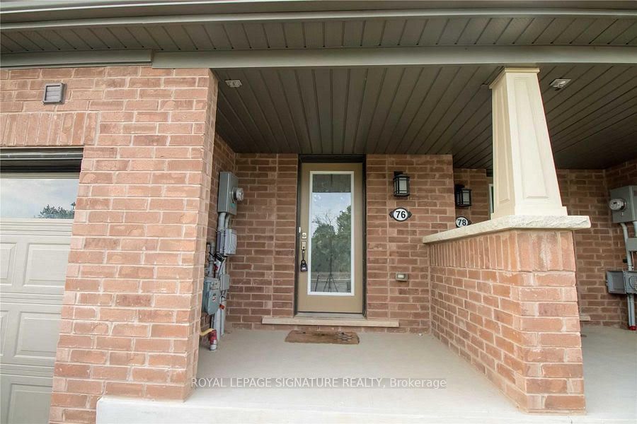 76 Scarletwood Street, Hamilton, ON L8J 1X5