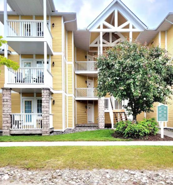 90 Highland Drive Unit# 2292 Oro-Medonte Ontario L0L 2L0
