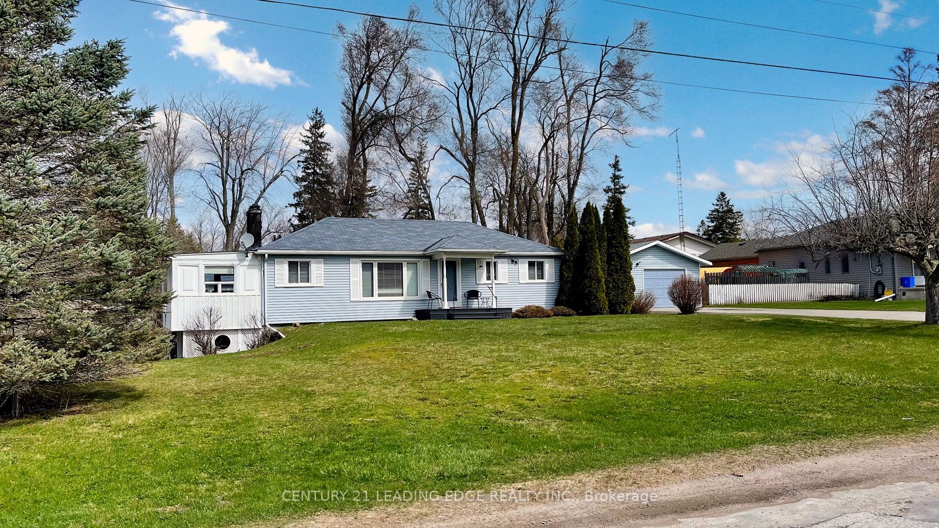 27 Cedar Grove Drive, Scugog, ON L0B 1E0