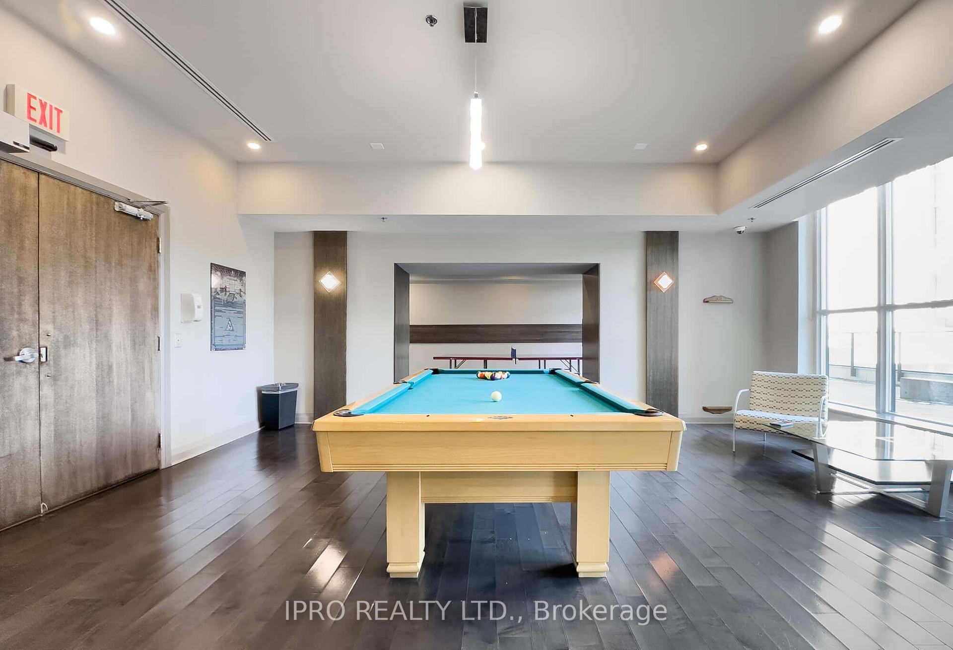 2 Bedrooms Condo at 16 Yonge, Toronto For sale