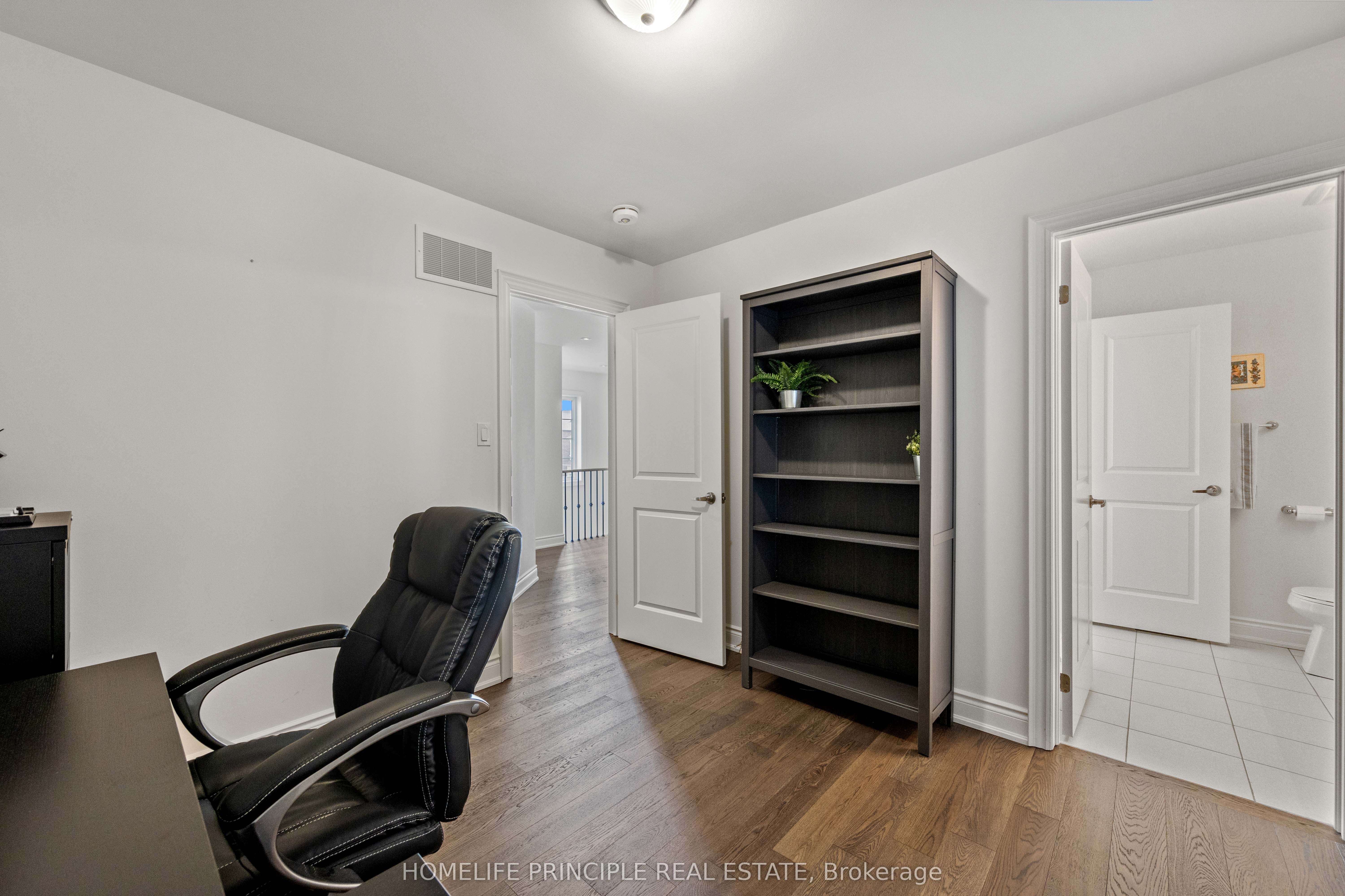 88 Ben Sinclair Avenue, East Gwillimbury Queensville