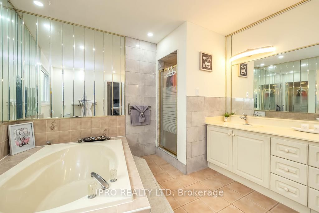 2155 Duncaster Drive, #26