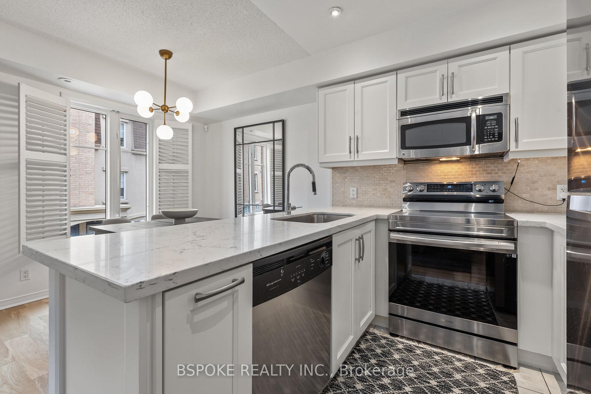 2 Bedrooms Condo at 46 Western Battery, Toronto For sale