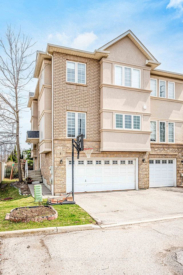 10719 Bathurst