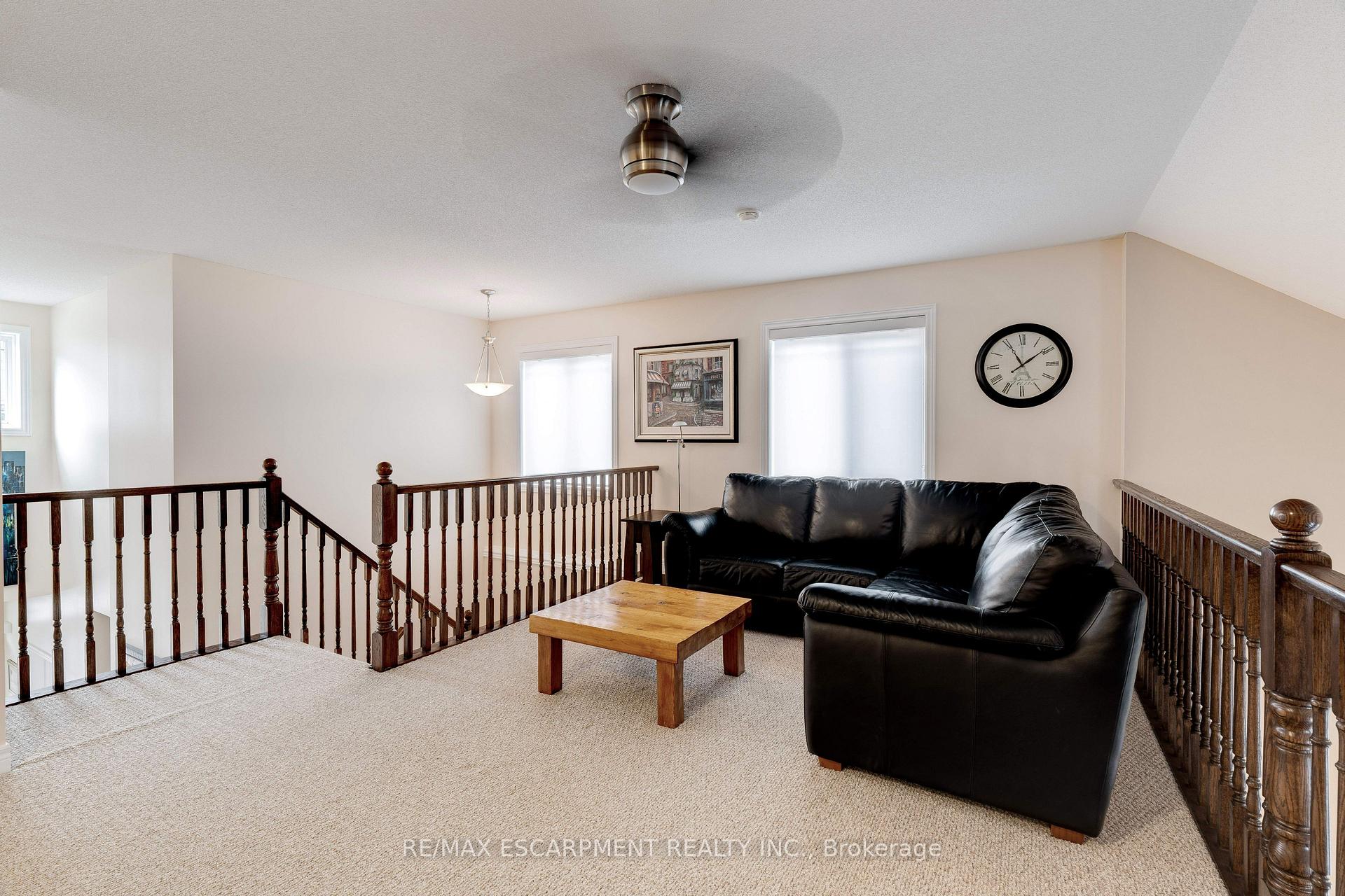 4 Bedrooms Condo at 2120 Itabashi,  Burlington For sale