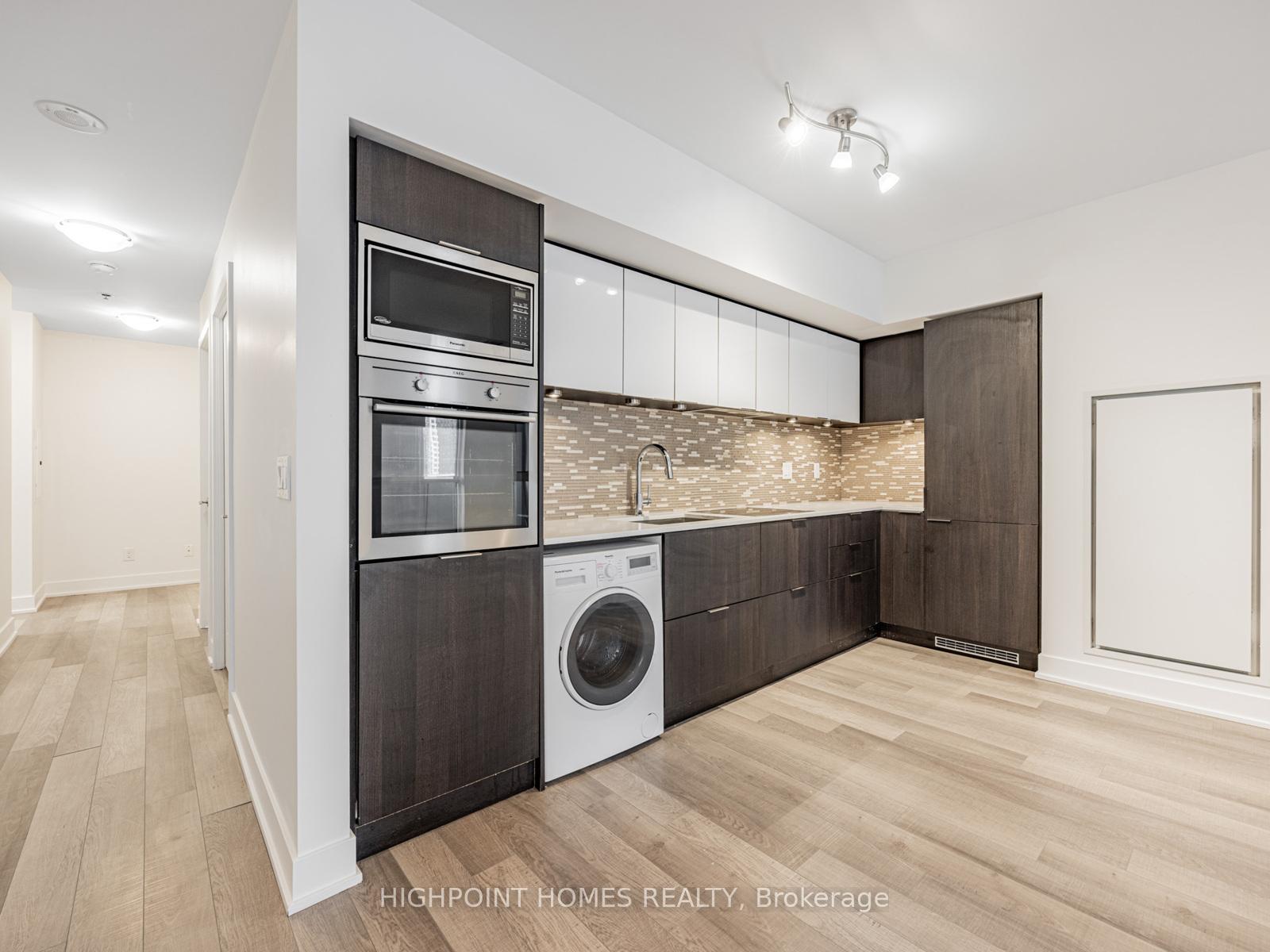 2 Bedrooms Condo at 318 Richmond, Toronto For sale