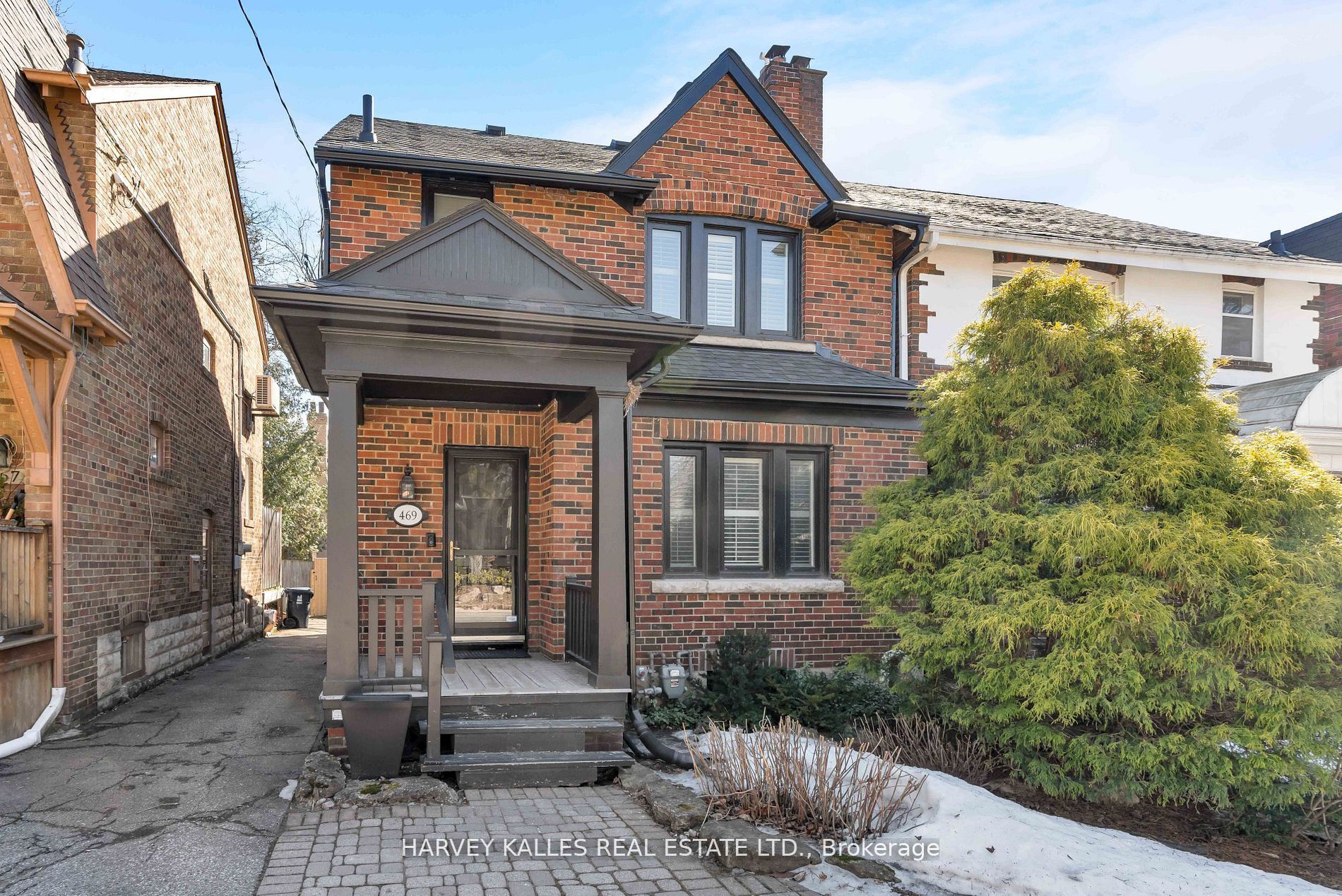 469 Roselawn Avenue