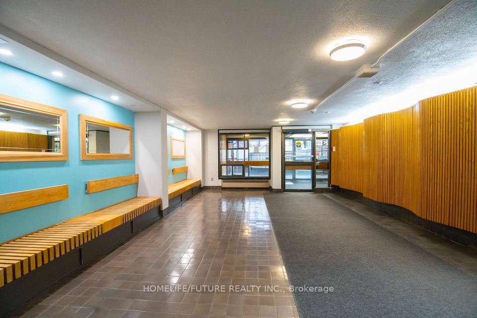 #3406 - 3 Massey Square, Toronto, ON M4C 5L5