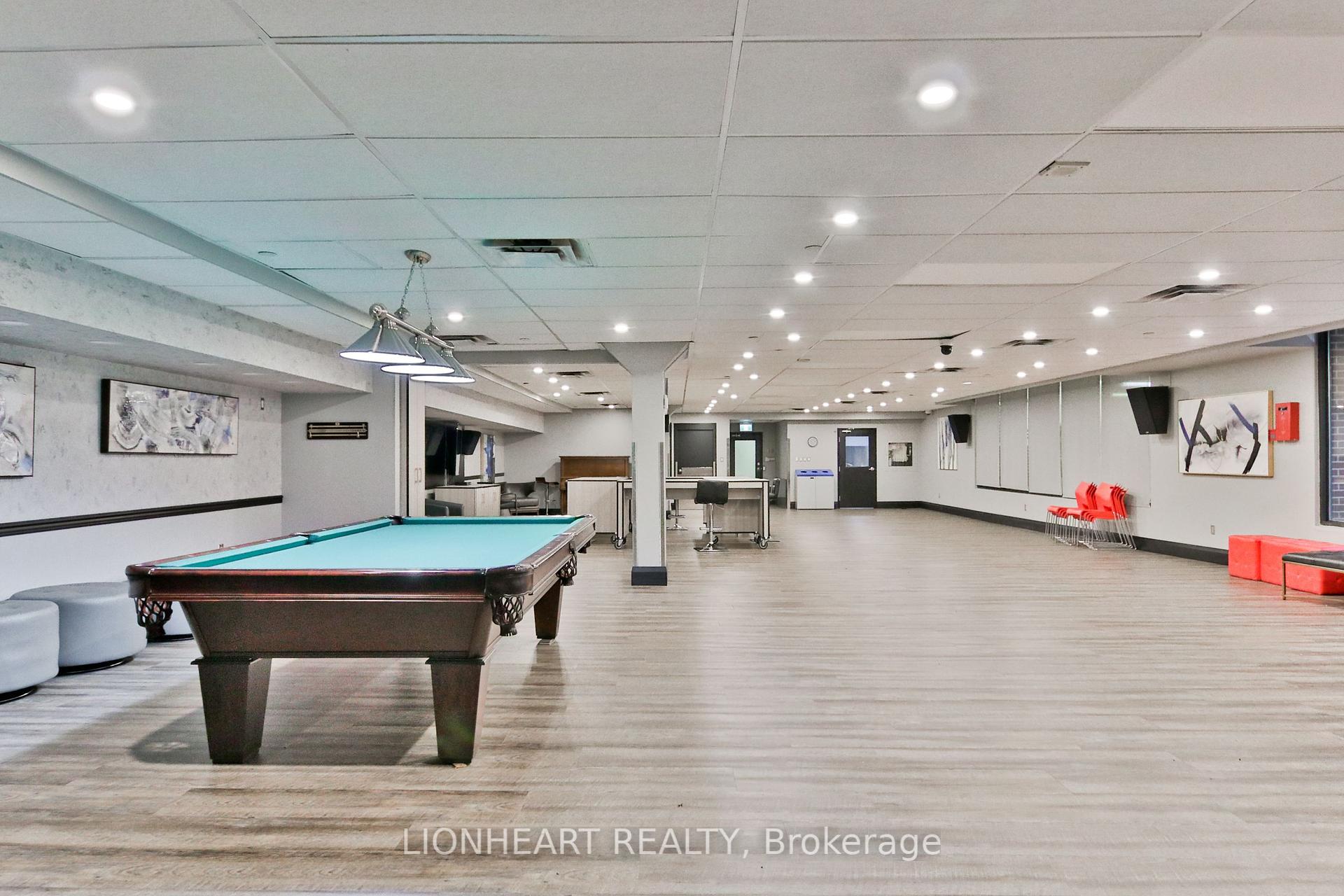 Condo at 40 Homewood, Toronto For sale