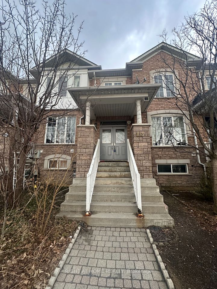 103 Forest Run Boulevard