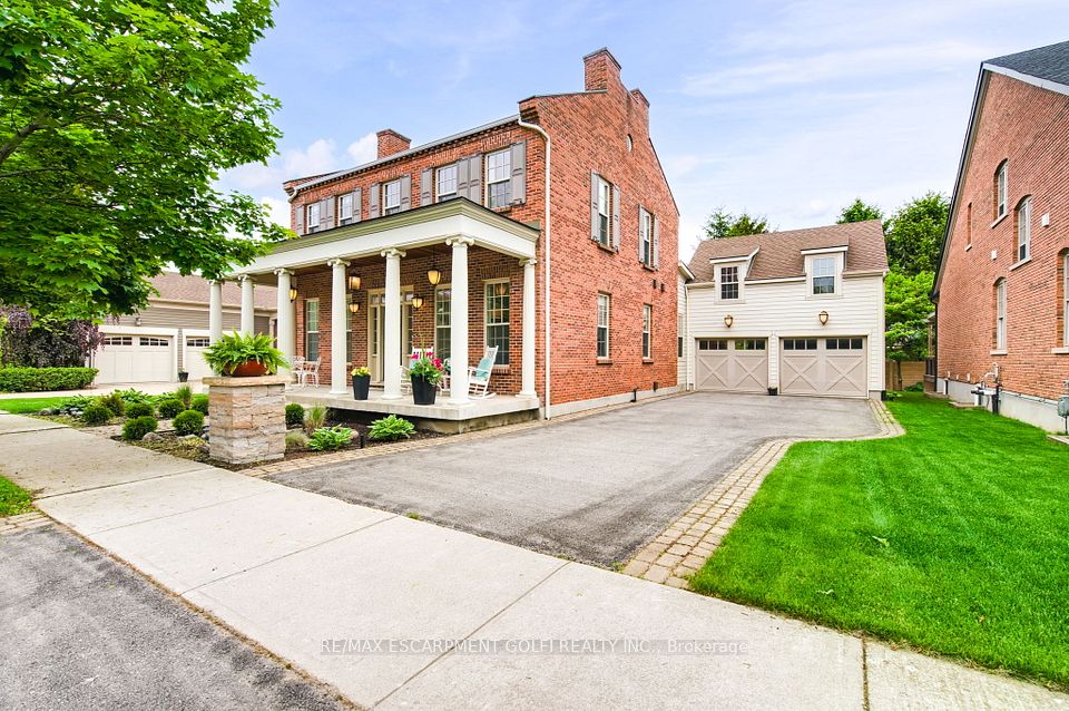 52 Garrison Village