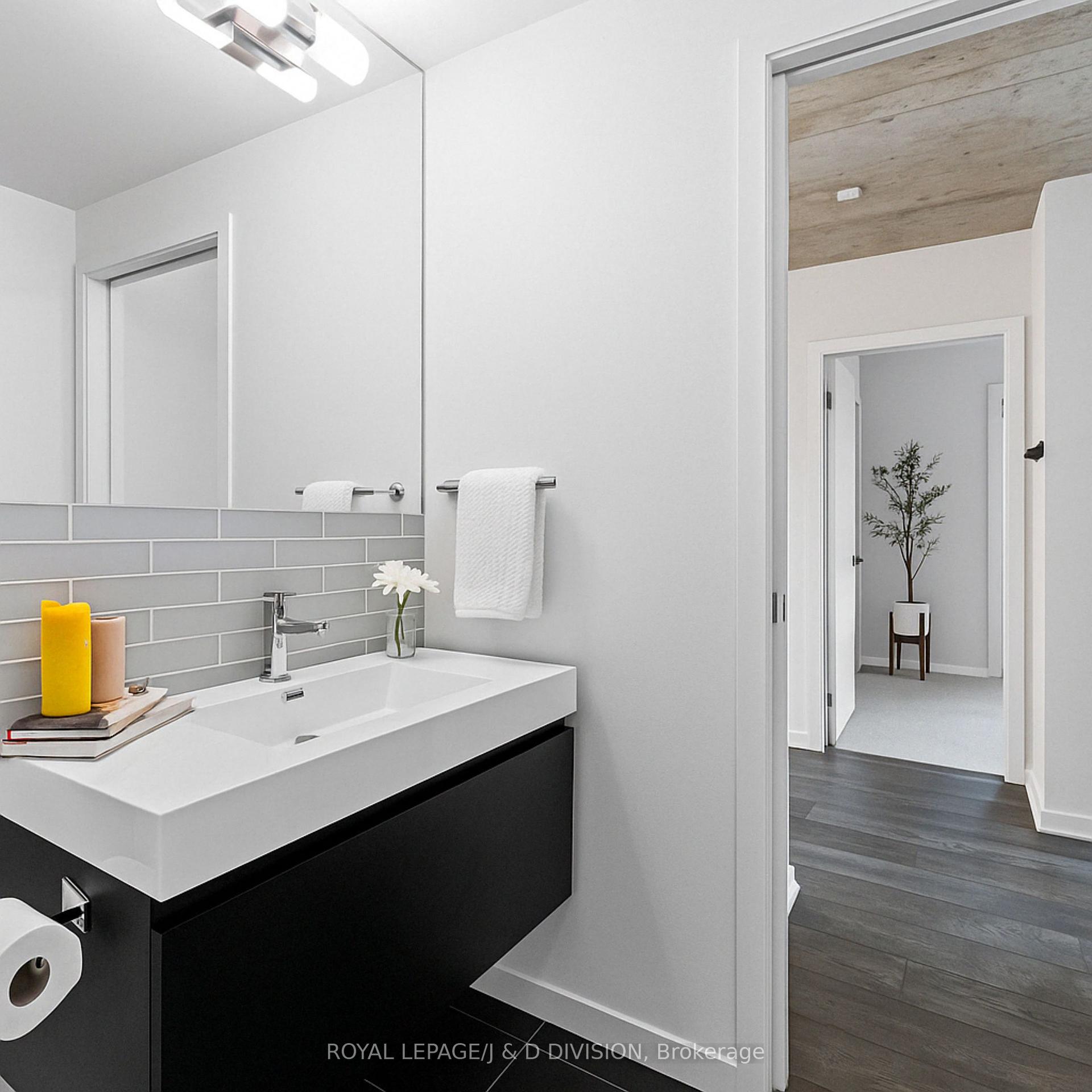 3 Bedrooms Condo at 59 East Liberty,  Toronto For sale