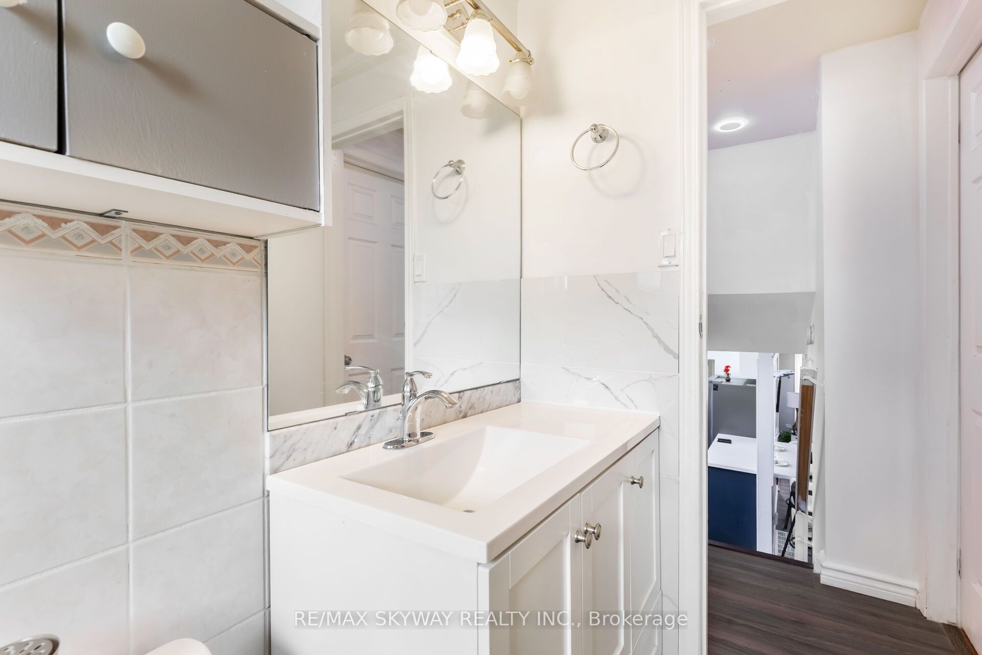 144 Archdekin Drive