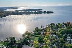 624 HIGH Street Orillia Ontario L3V 6Y8