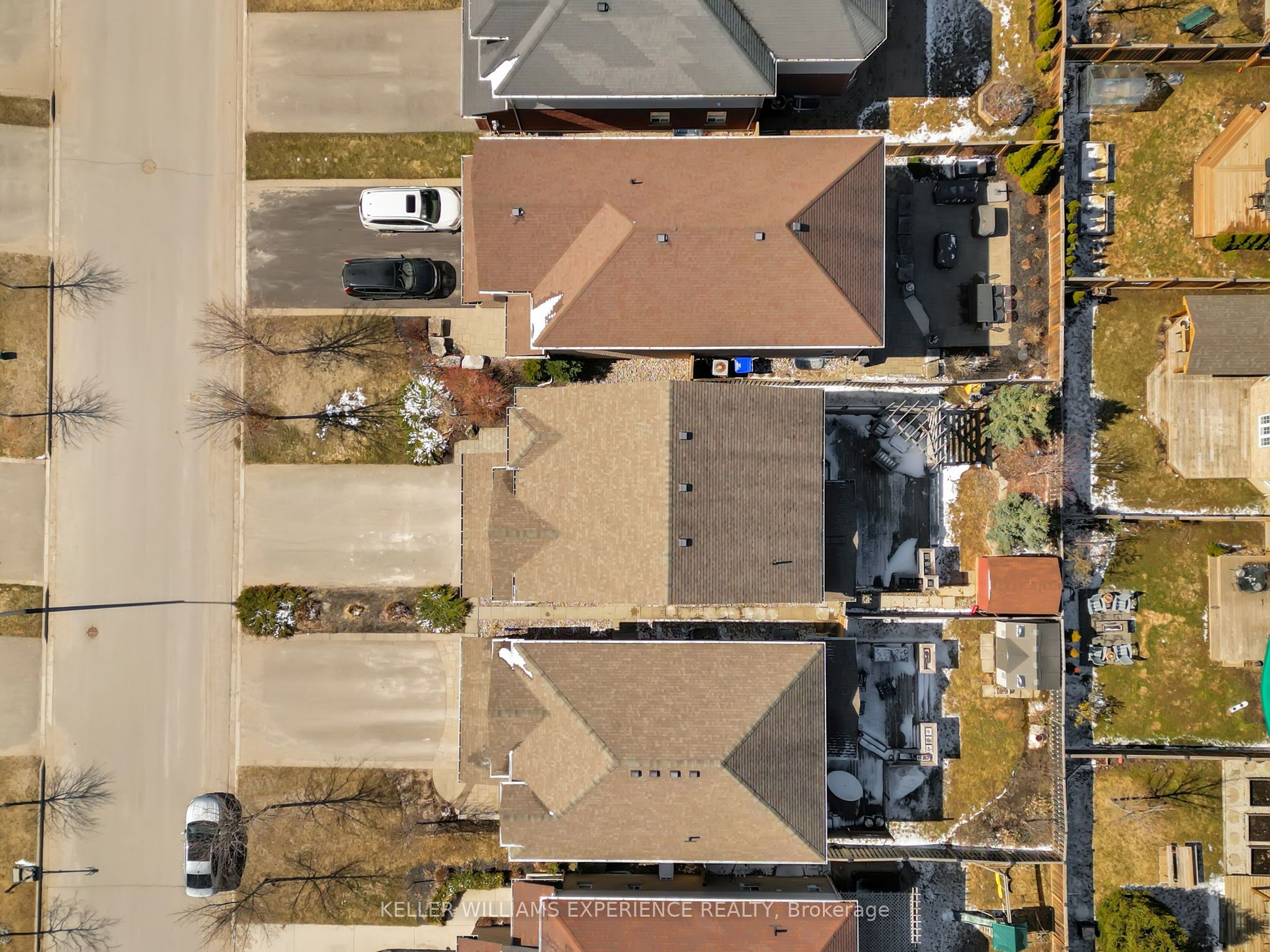 13 KAYLA Crescent