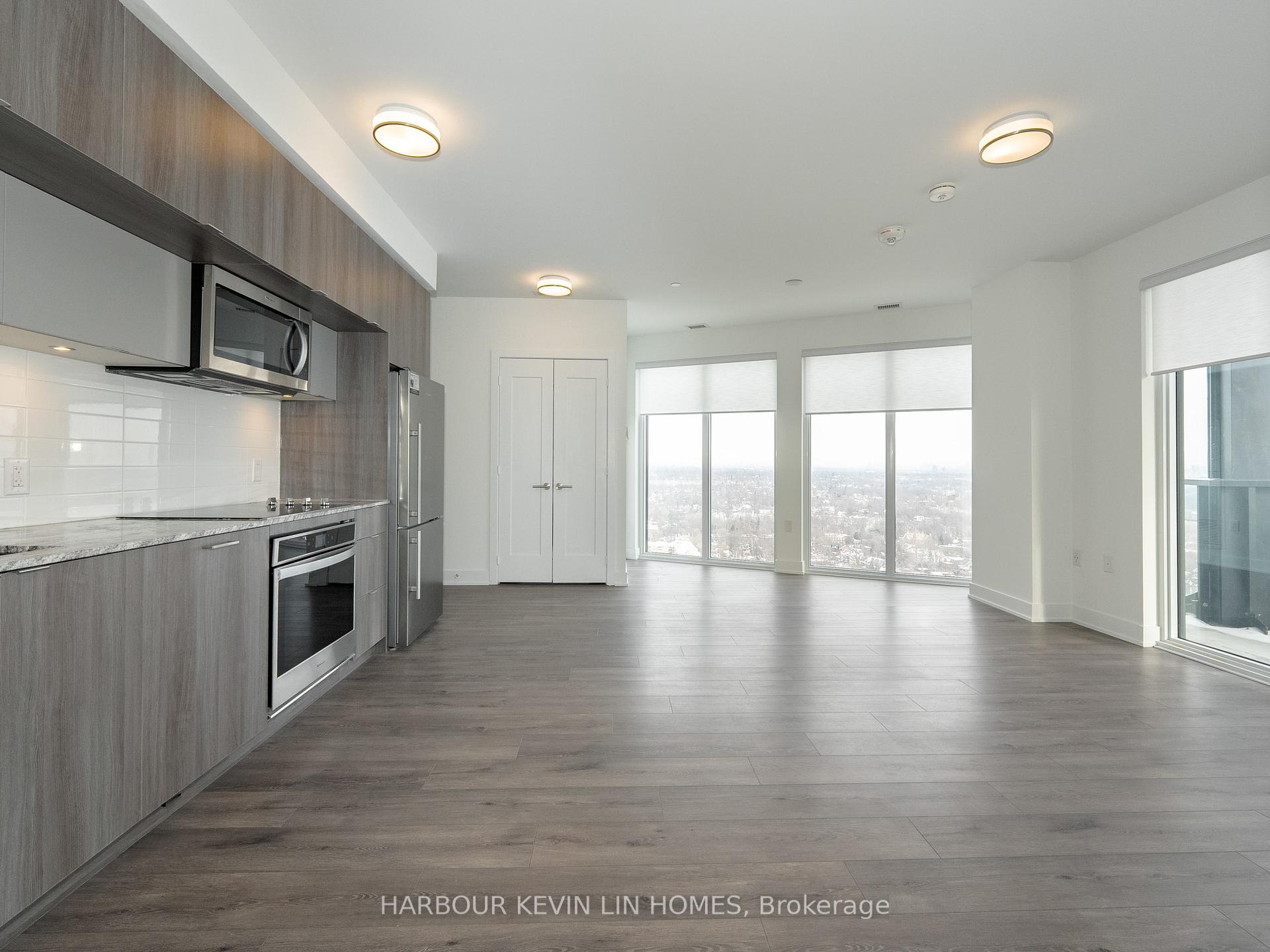 2 Bedrooms Condo at 575 Bloor, Toronto For sale