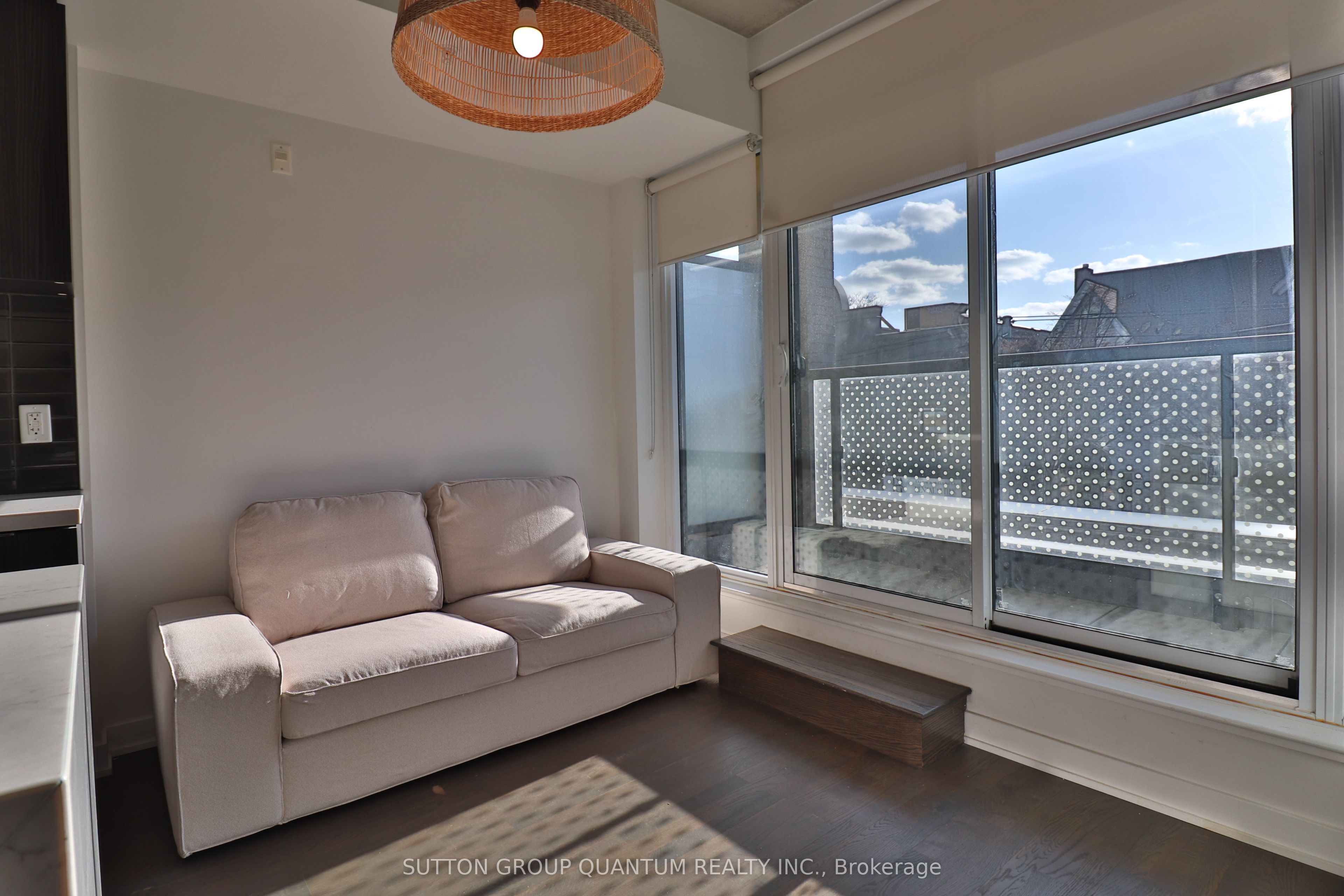 109 Ossington Avenue, #205