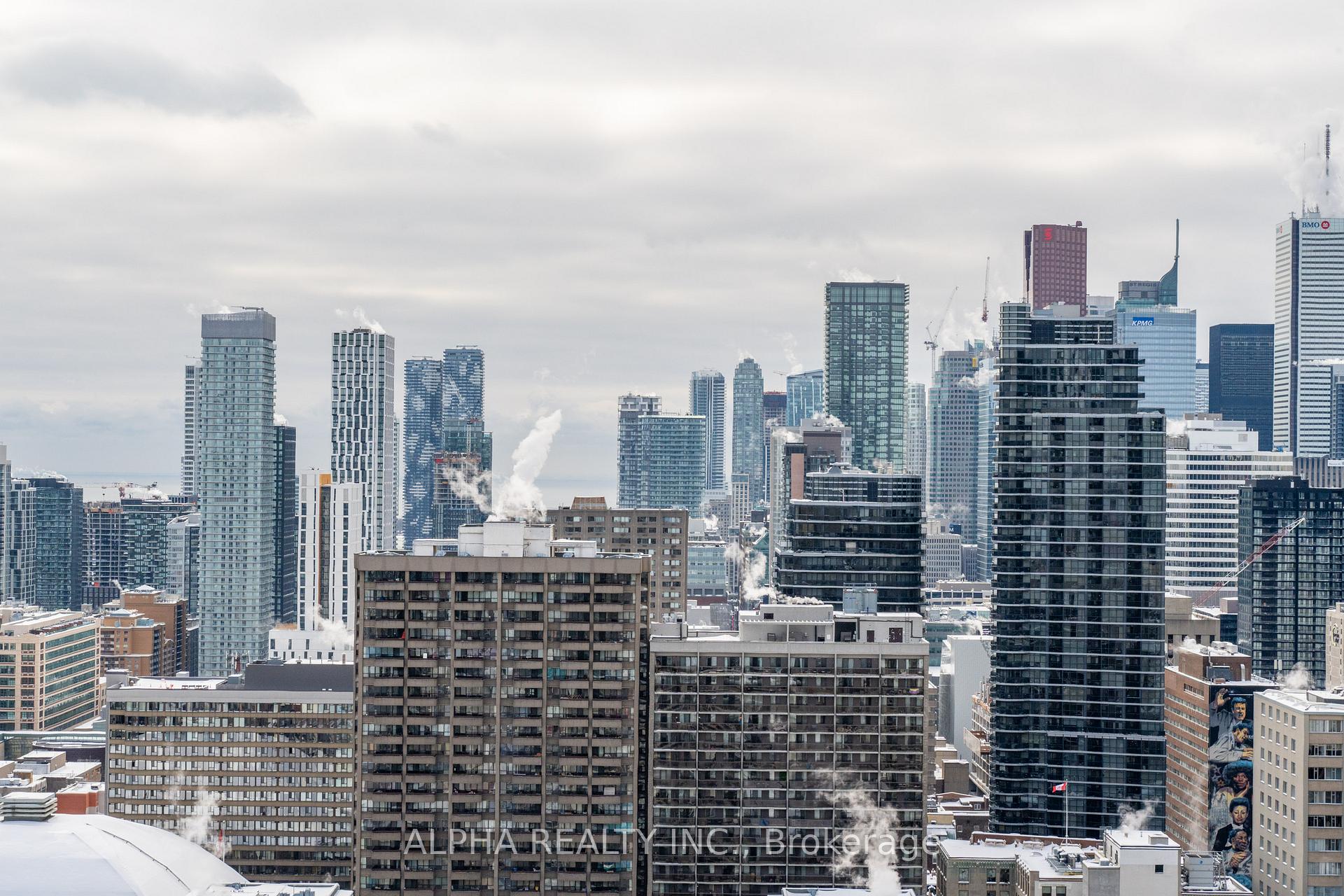 1 Bedroom Condo at 28 Wellesley,  Toronto For sale