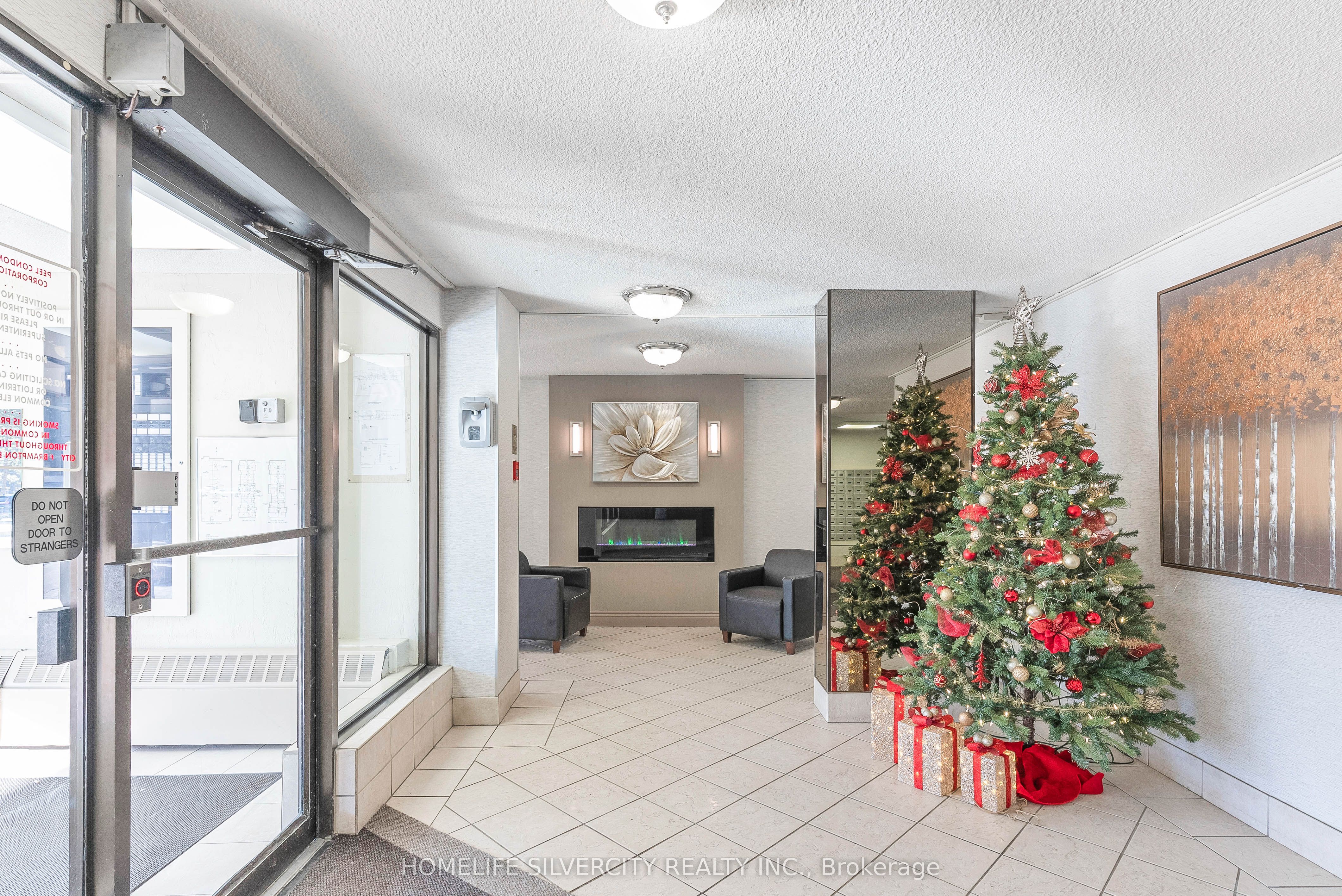 18 Knightsbridge Road, #2303