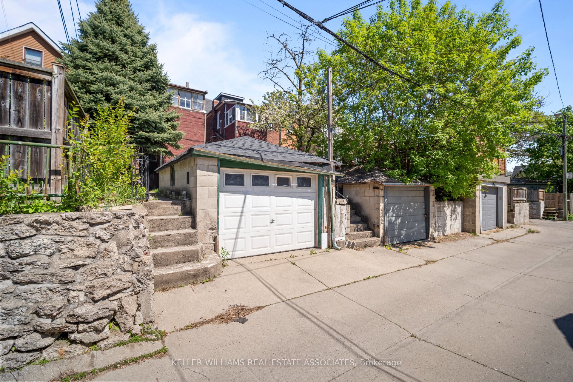 80 Mavety Street, Toronto, ON M6P 2L6