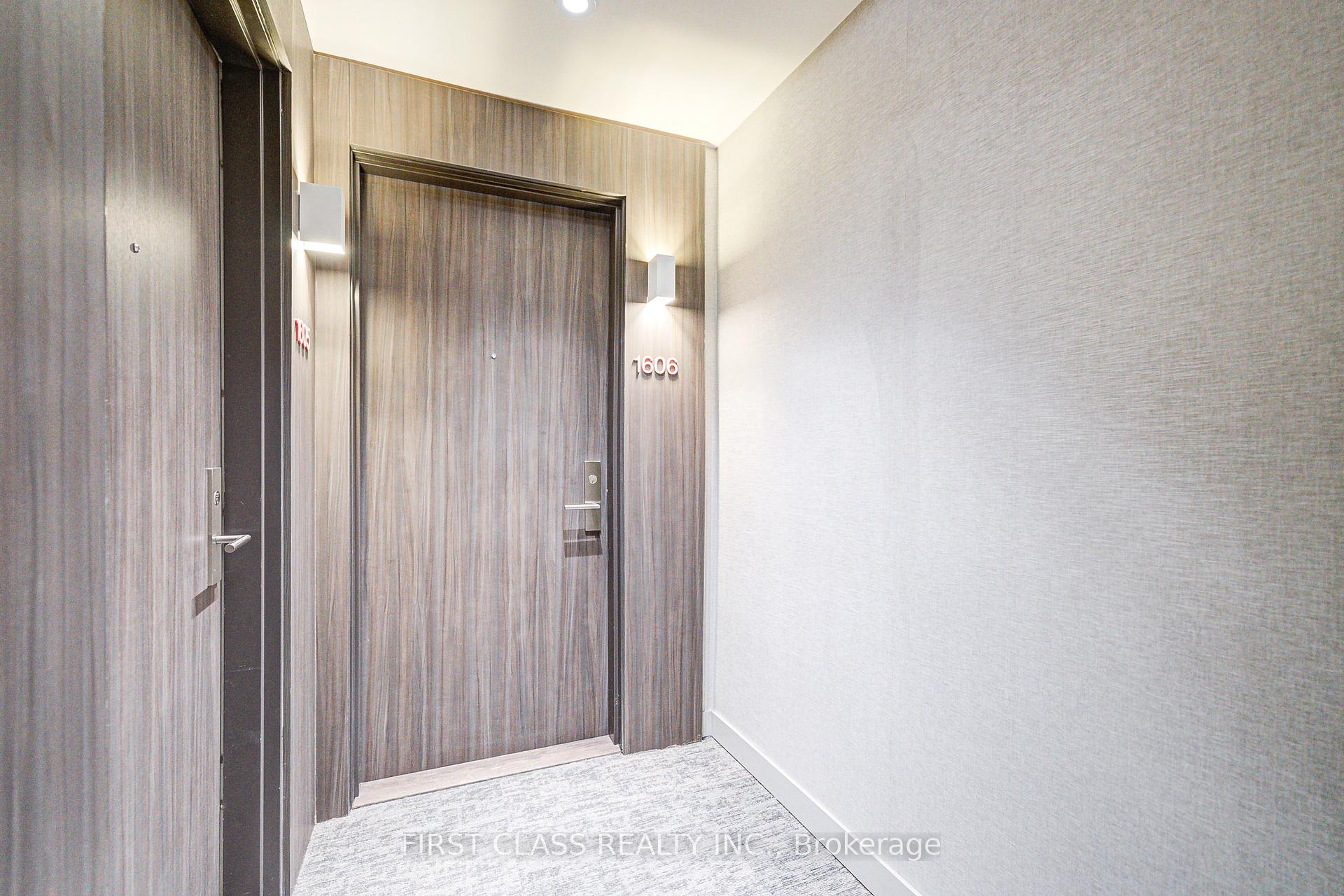 2 Bedrooms Condo at 185 Roehampton, Toronto For sale