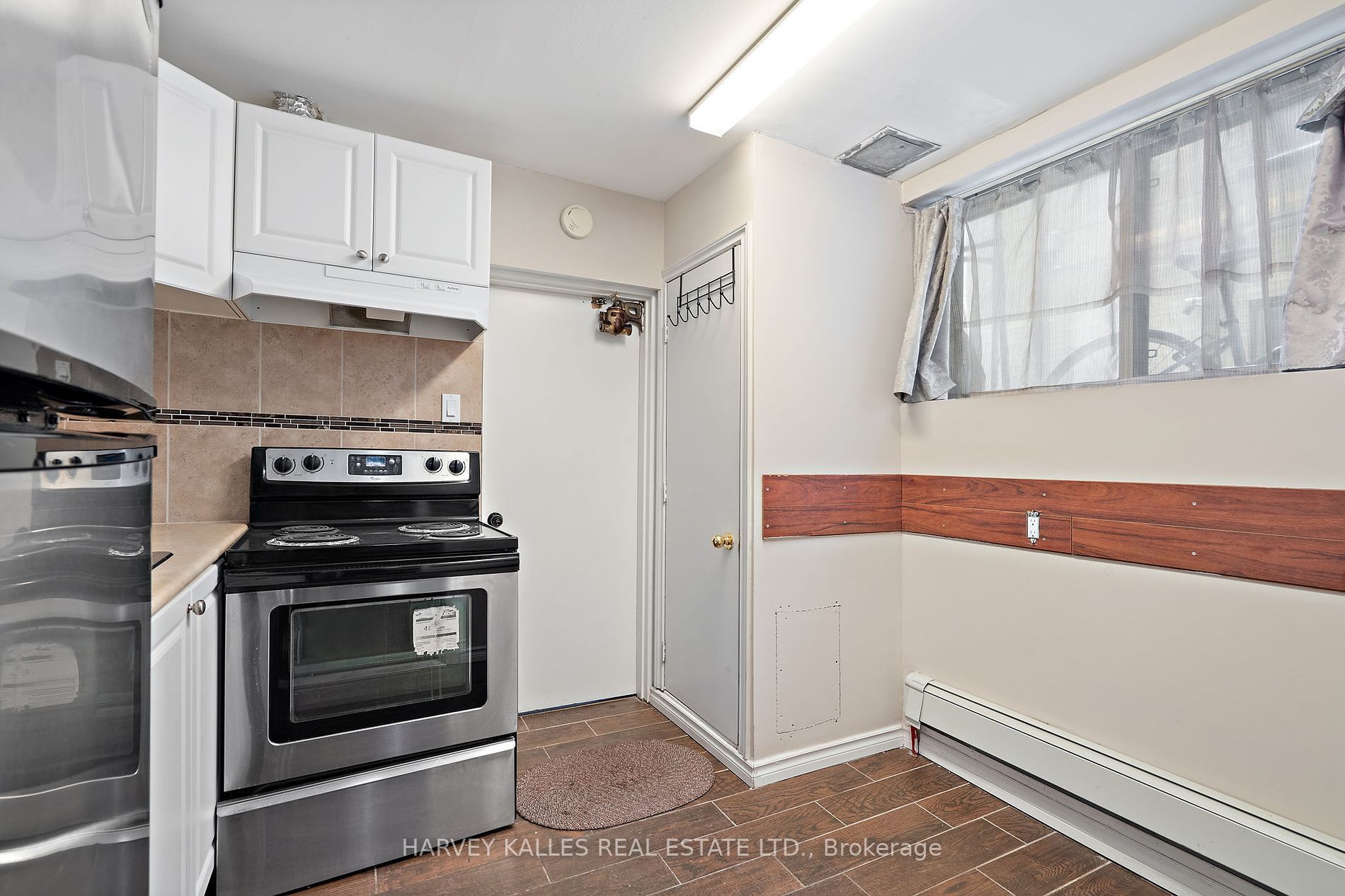58 Garthdale Court W
