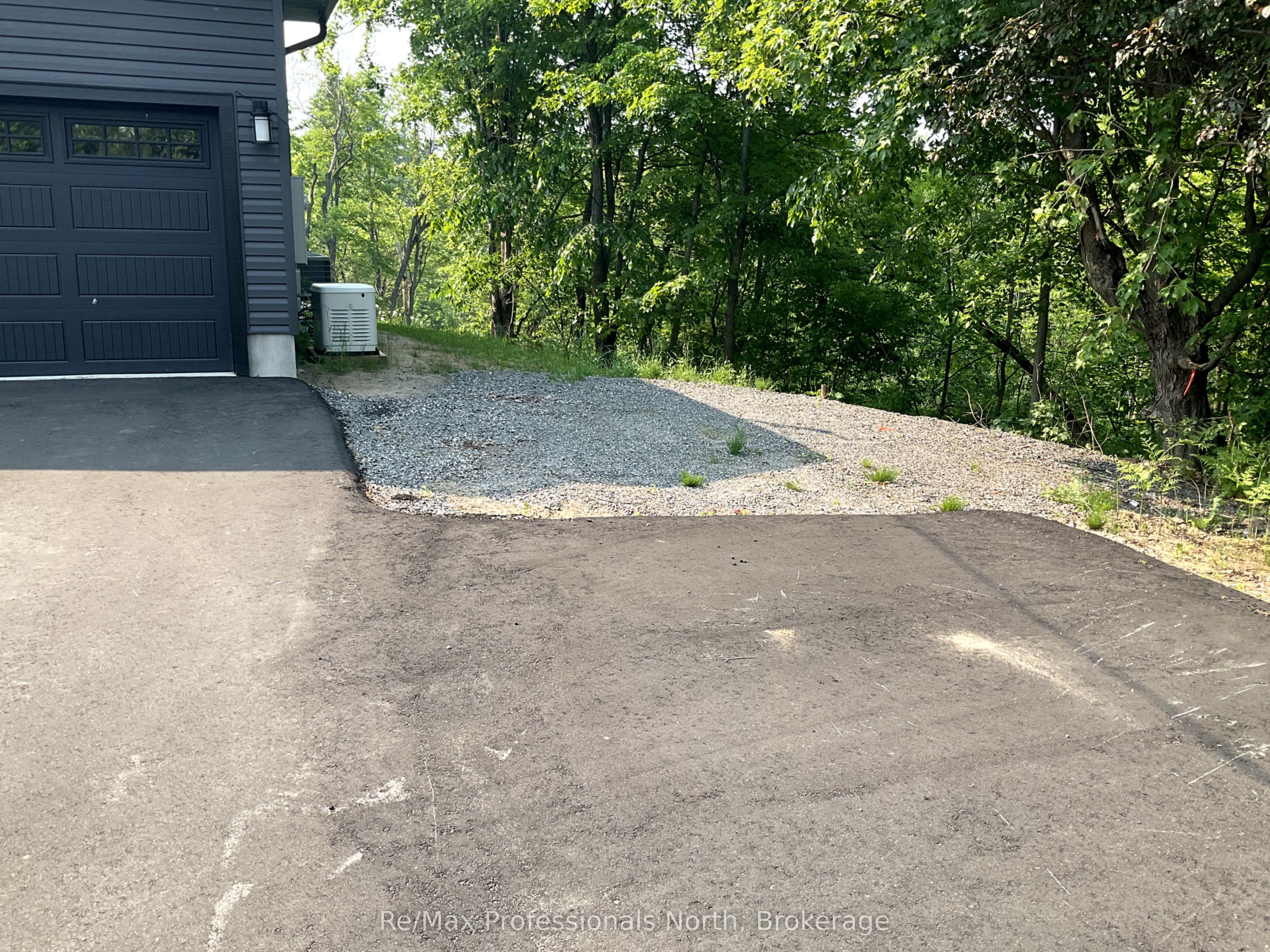 90 Ann Street, Bracebridge, ON P1L 1M1