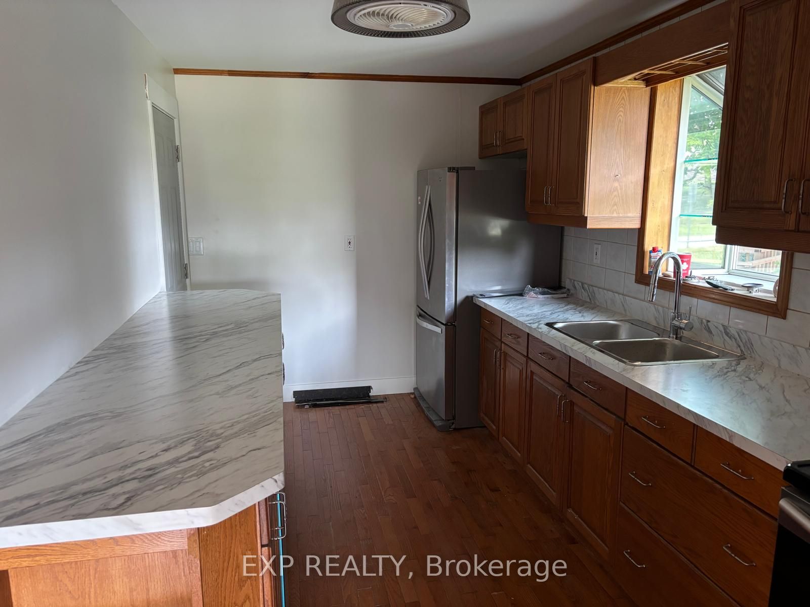5648 Royal Manor Drive