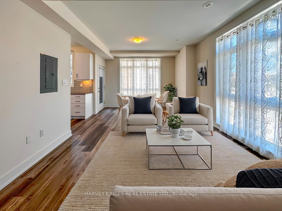 9 Phelps Lane 270