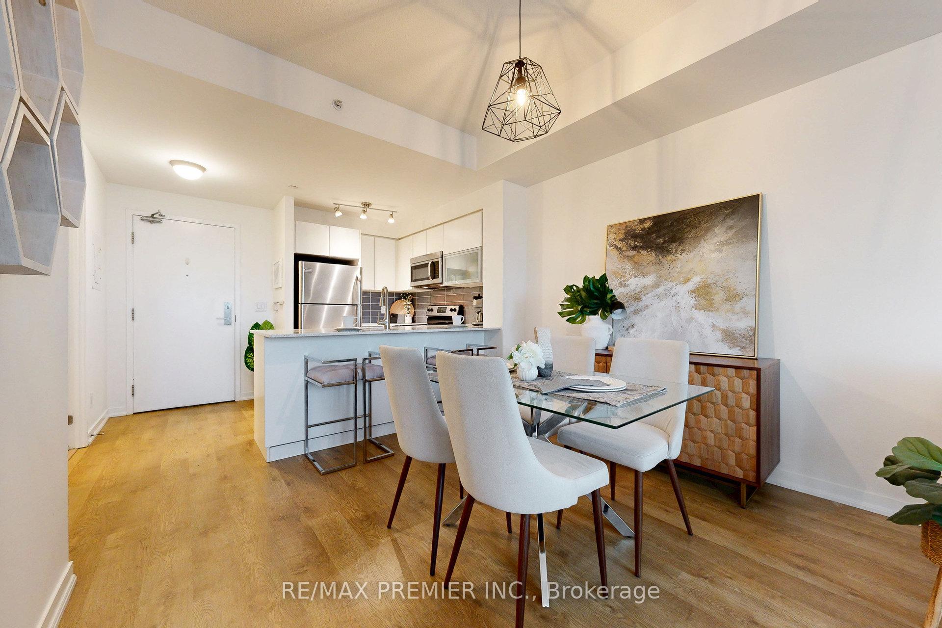 2 Bedrooms Condo at 150 East Liberty,  Toronto For sale