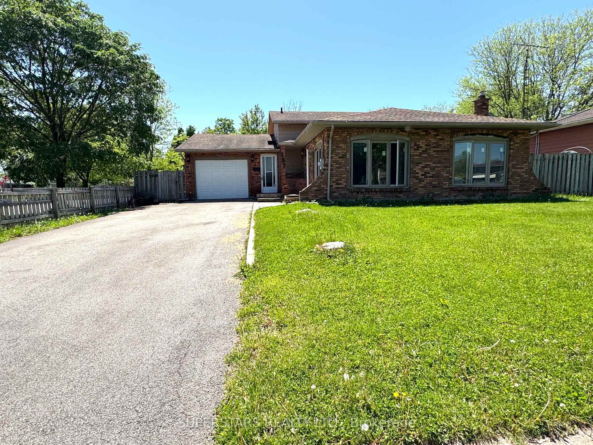 157 ROLLING ACRES Drive, Welland, ON L3C 6K6