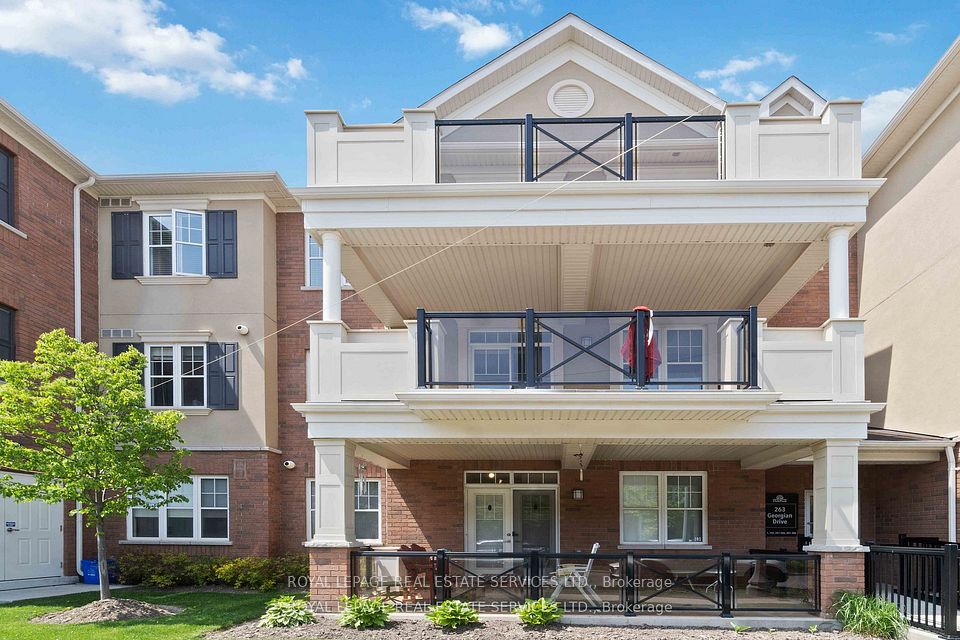 Property at #204 - 263 Georgian Drive, Oakville, ON L6H 0L2