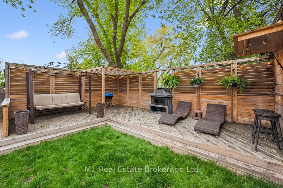 108 Skipton Crescent