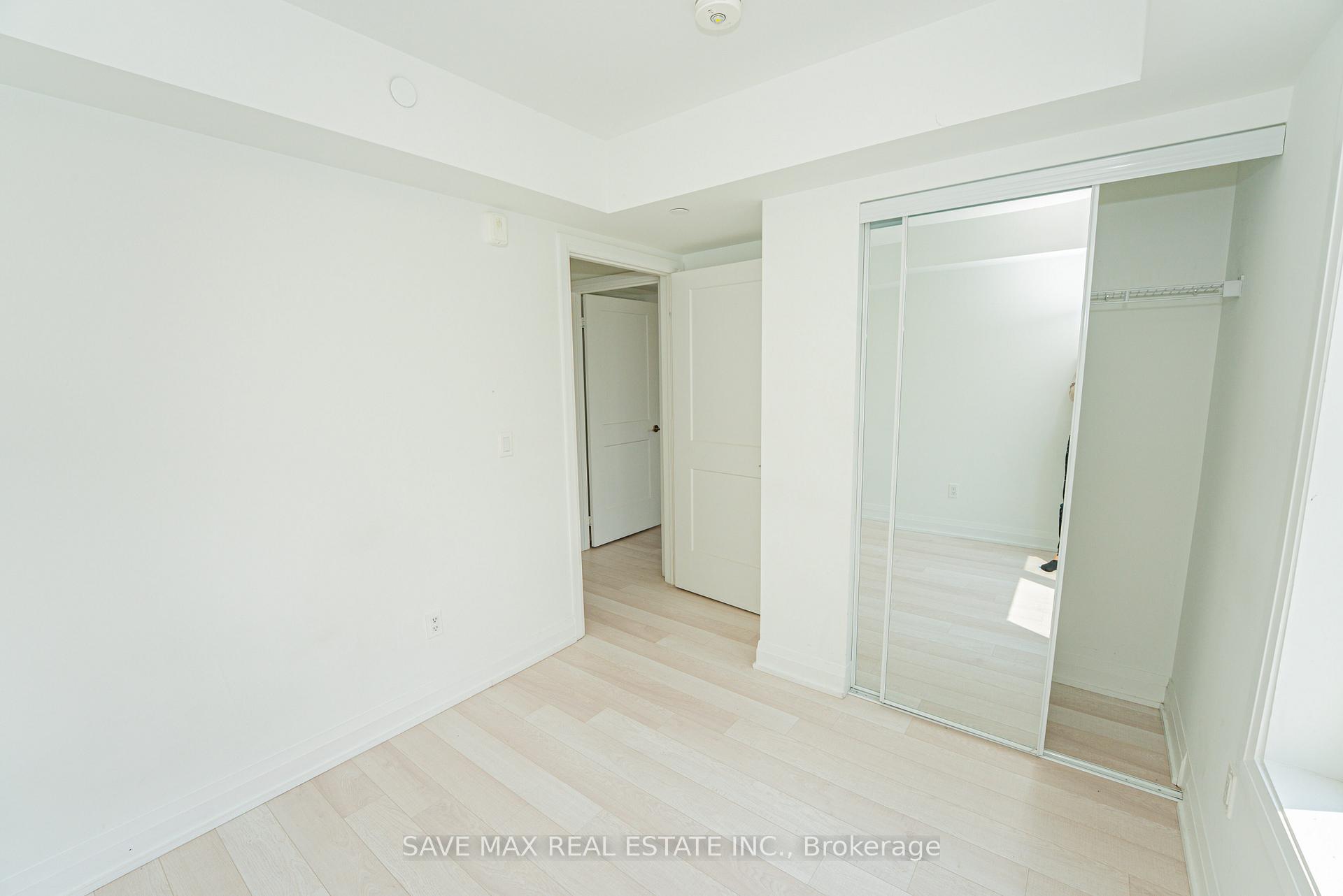 3 Bedrooms Condo at 155 Downsview Park, Toronto For sale