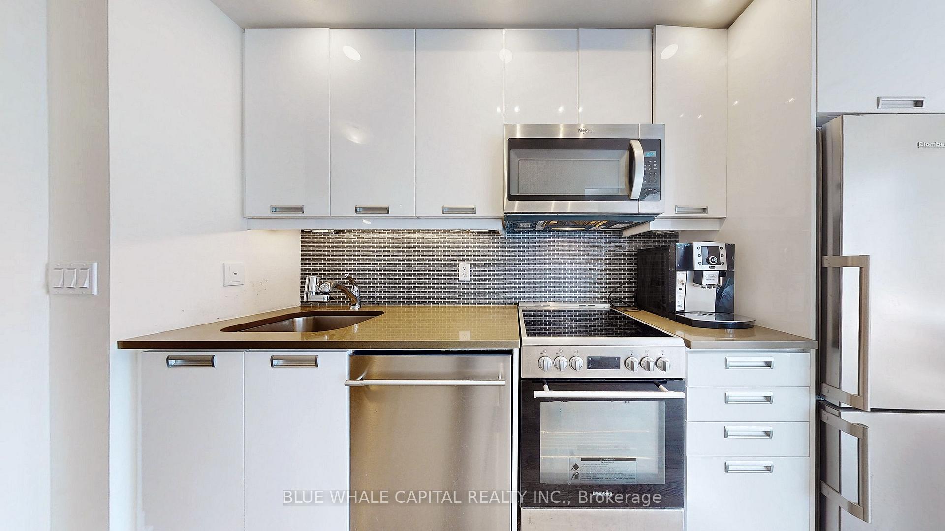 1 Bedroom Condo at 99 John,  Toronto For sale