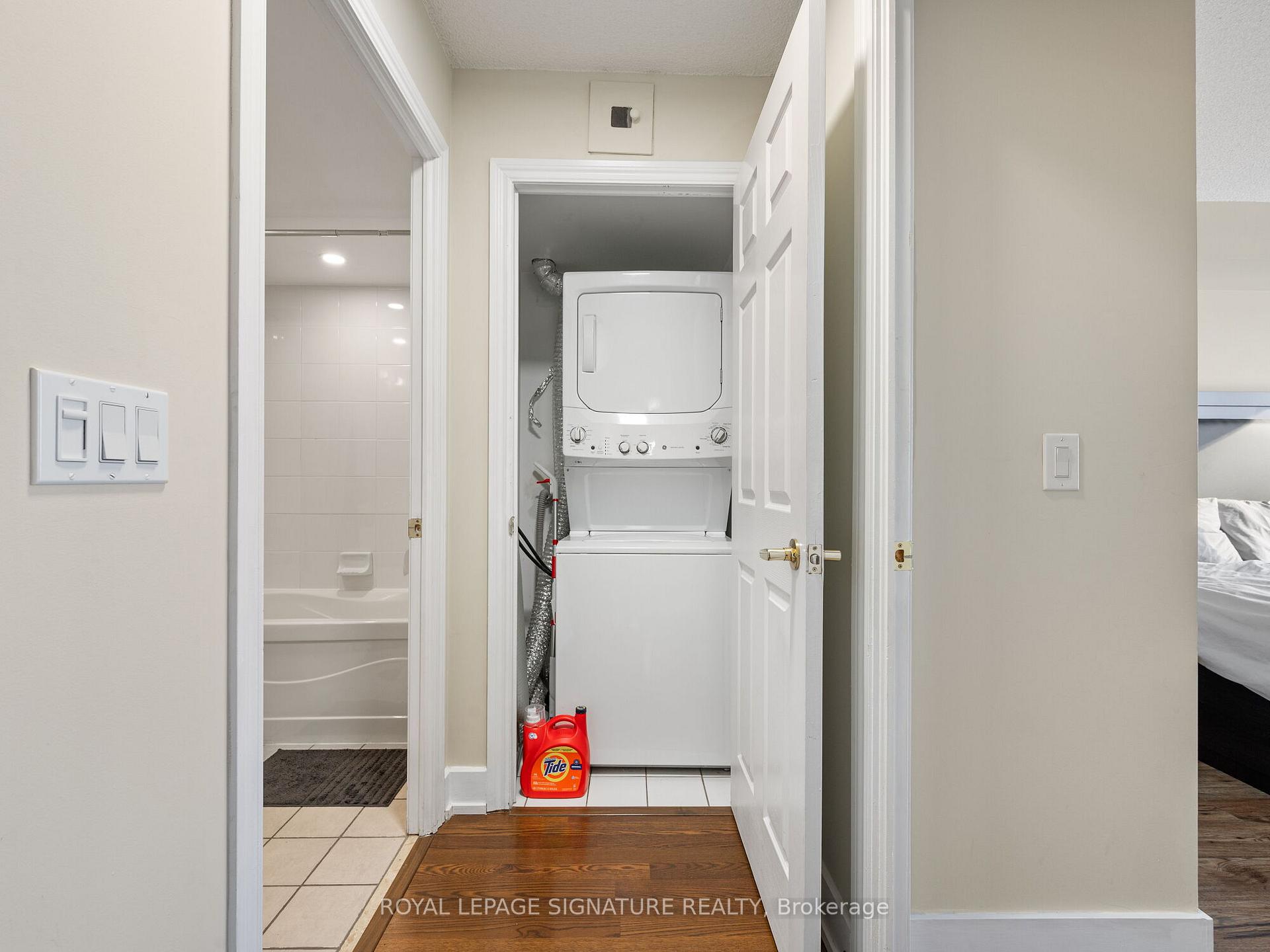 1 Bedroom Condo at 5 Michael Power, Toronto For sale