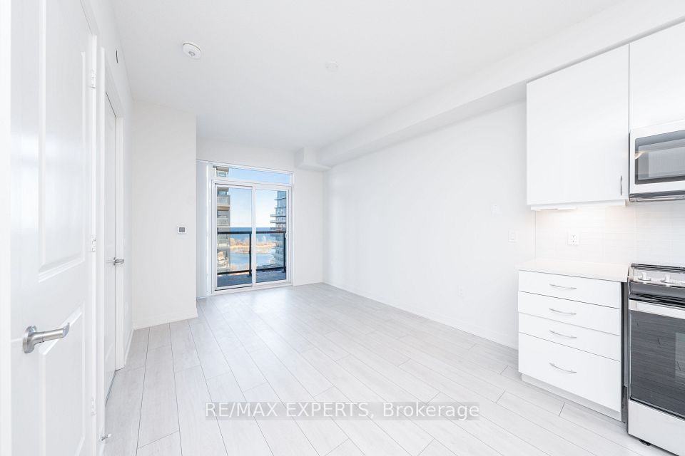 38 Annie Craig Drive 1203