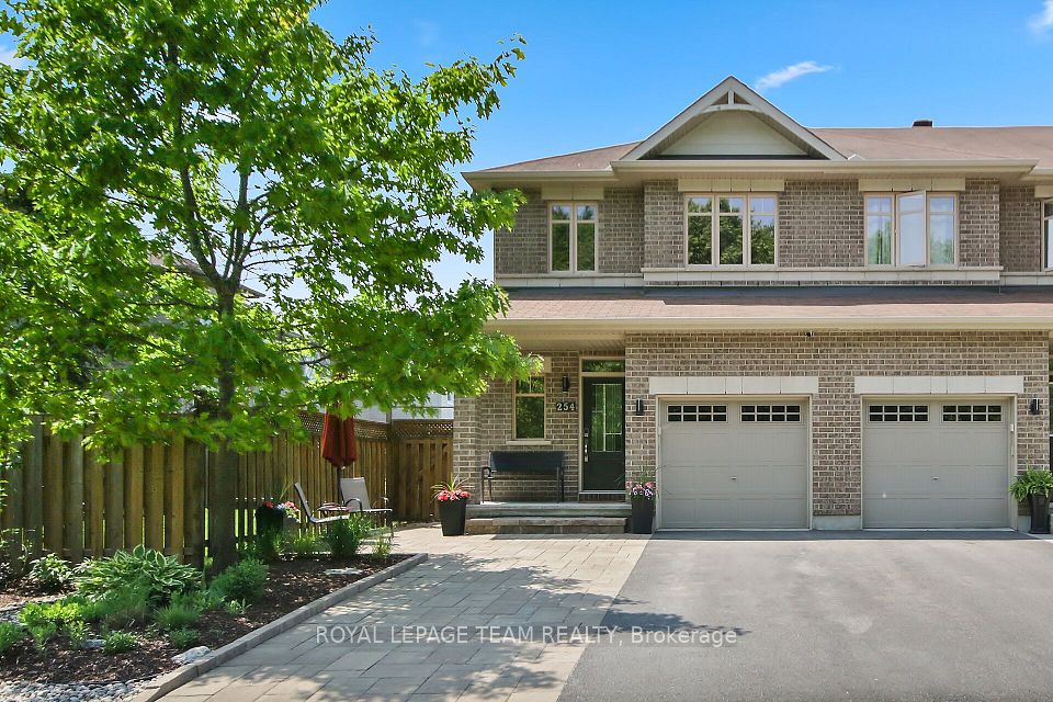 254 Celtic Ridge Crescent
