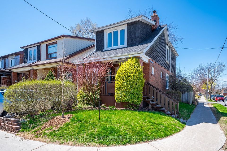 98 Woodmount