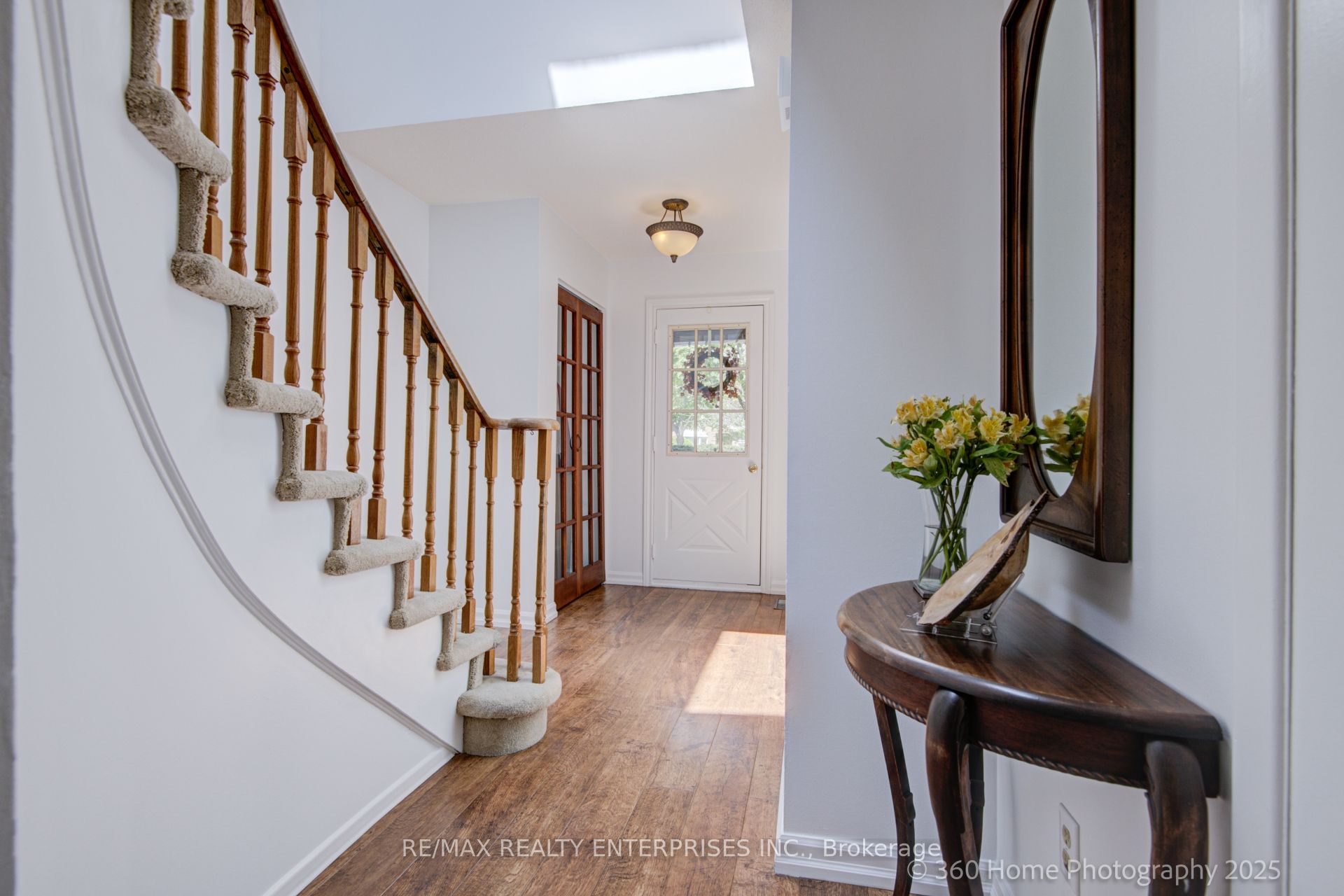 4425 Sawmill Valley Drive