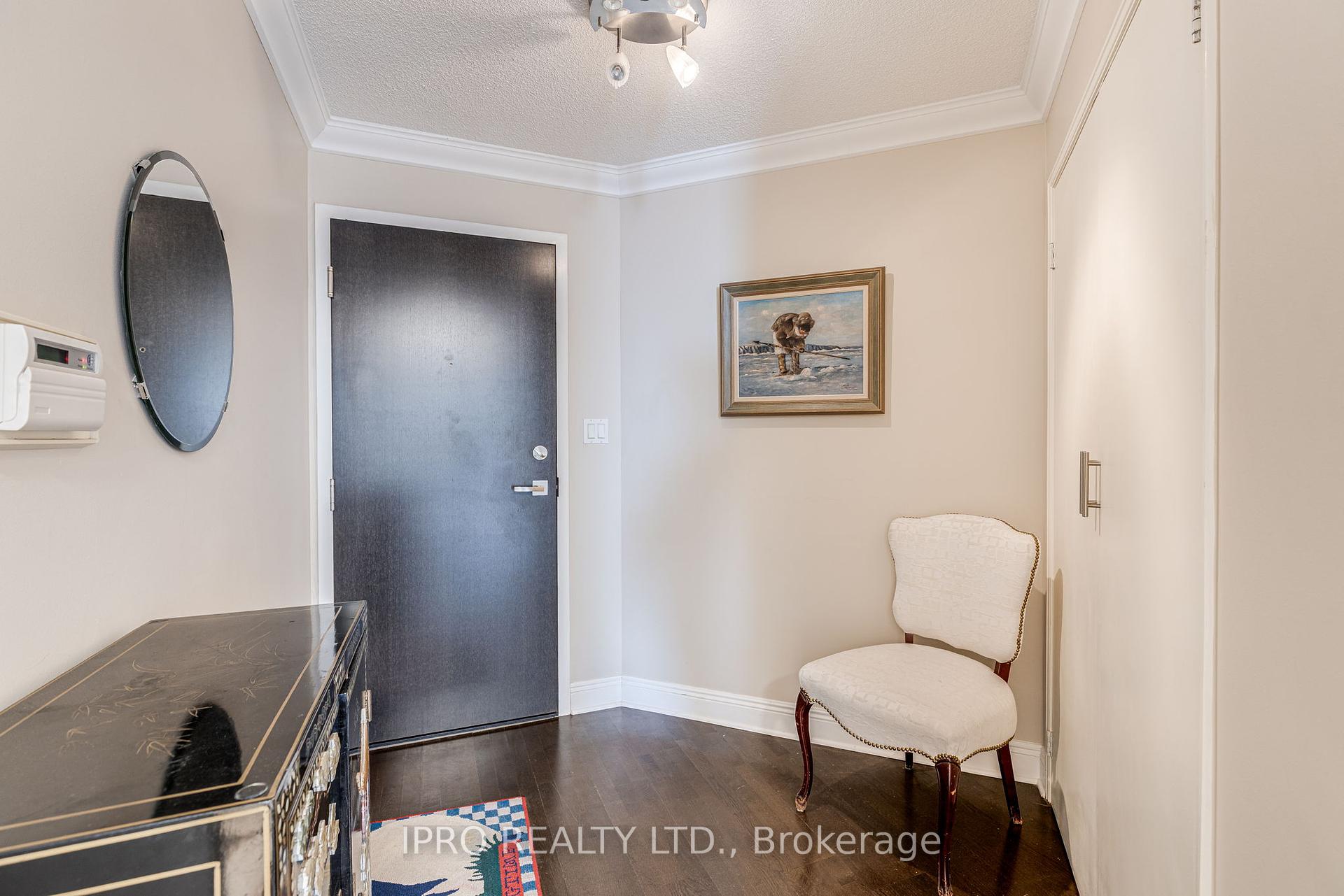 3 Bedrooms Condo at 2269 Lake Shore, Toronto For sale