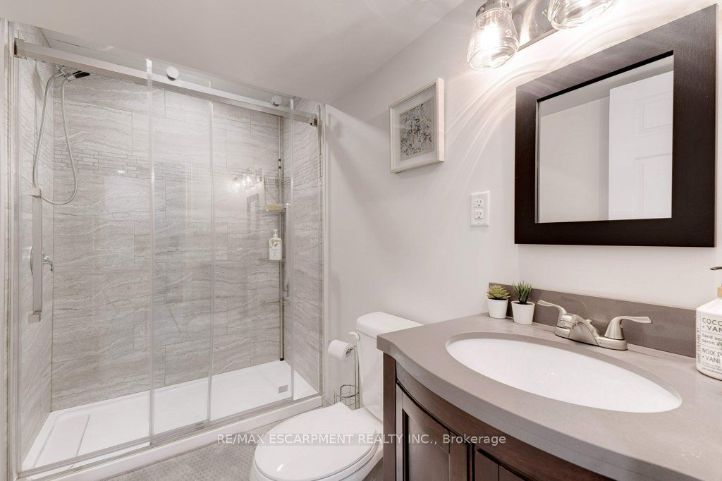 98 Shoreview Place, #12