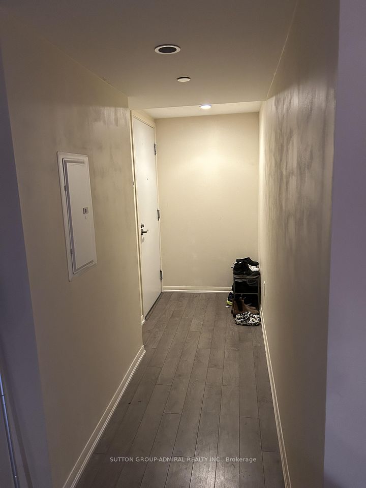 3091 Dufferin