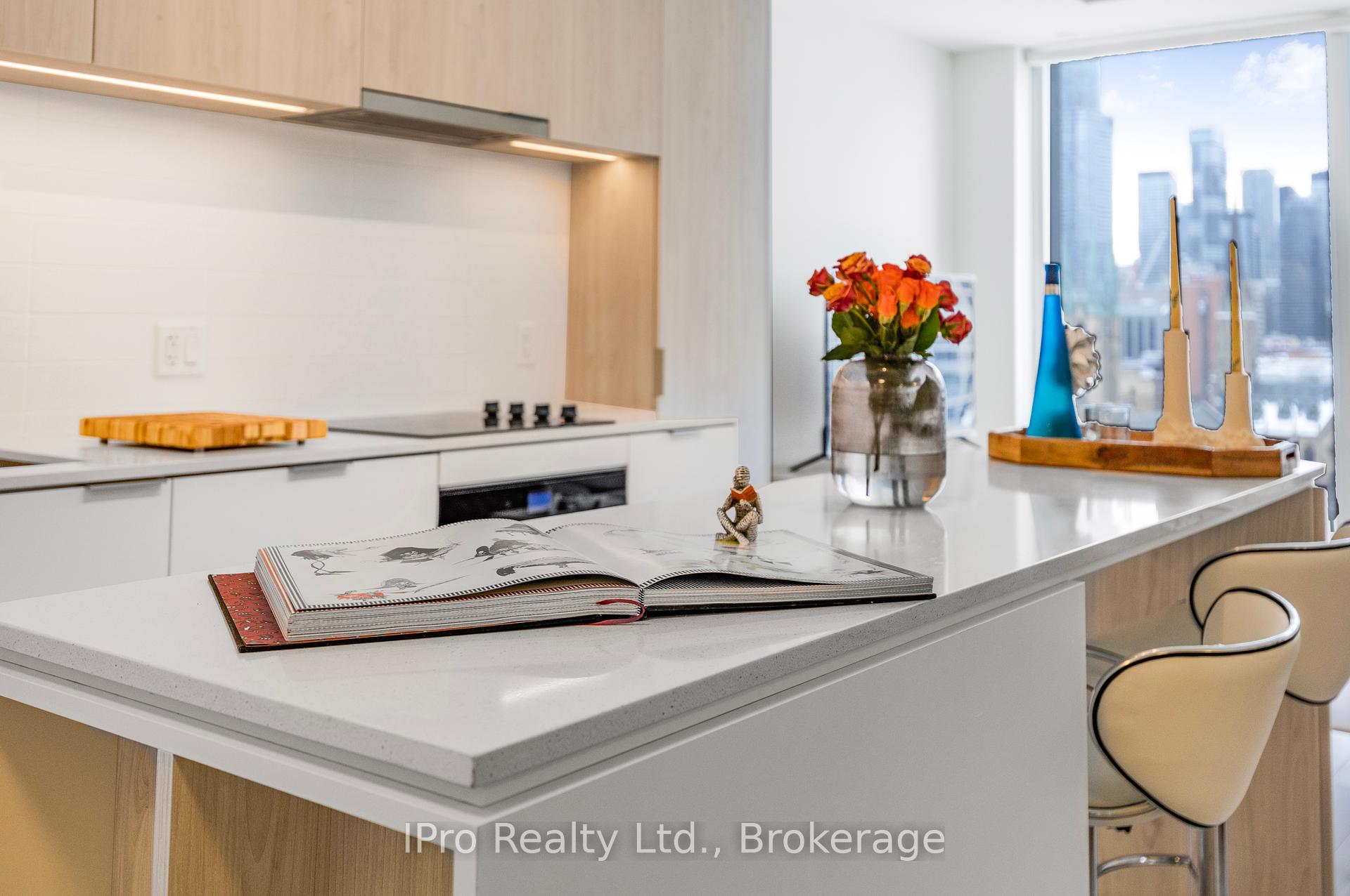 3 Bedrooms Condo at 89 CHURCH, Toronto For sale